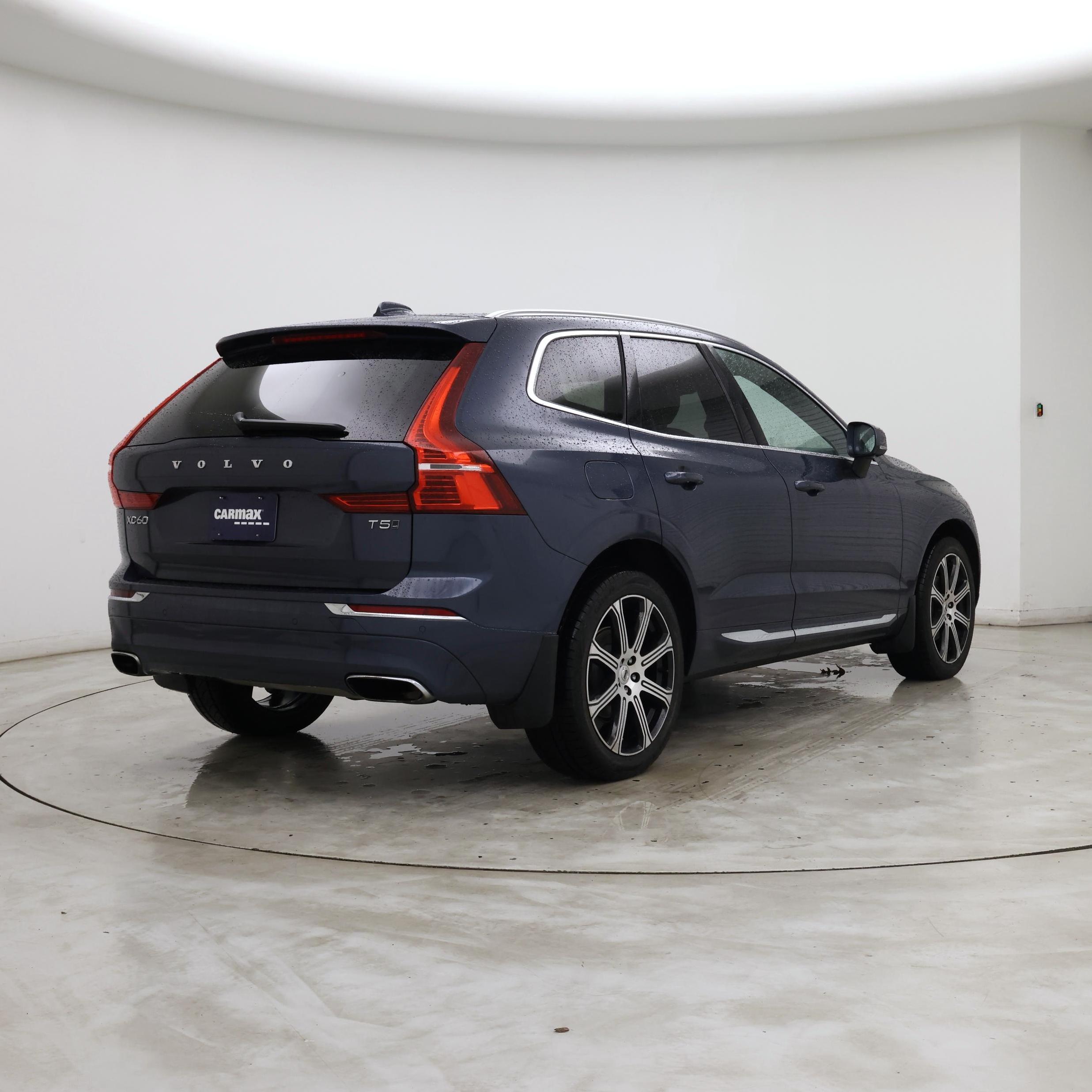 Thumbnail: 2021 Volvo XC60 - 8