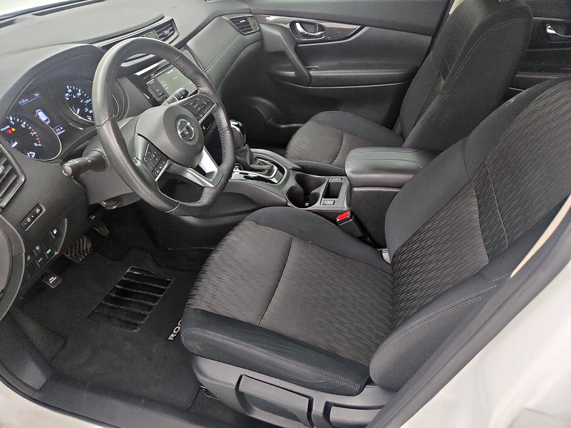 Thumbnail: 2019 Nissan Rogue - 9