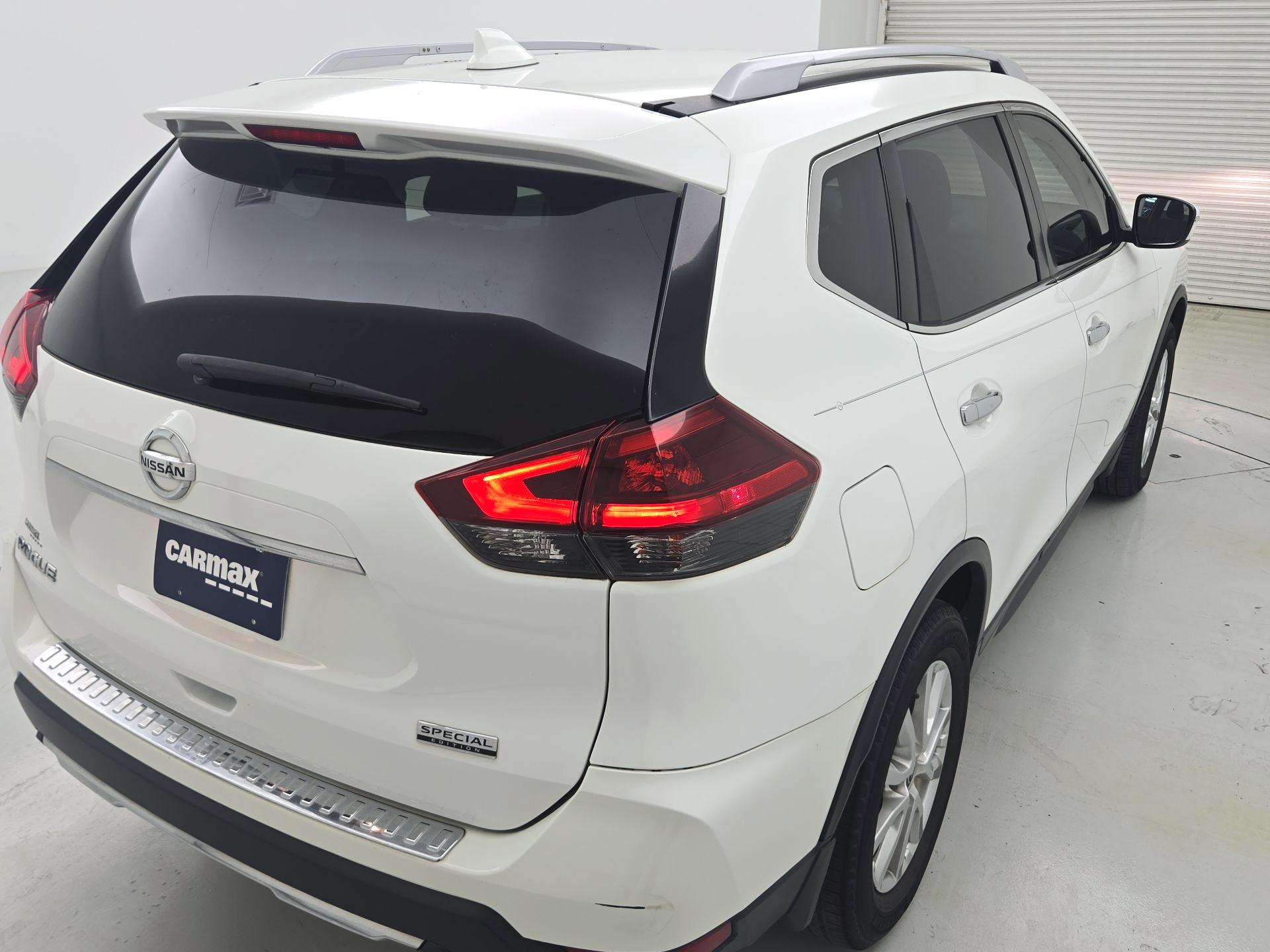 Thumbnail: 2019 Nissan Rogue - 5