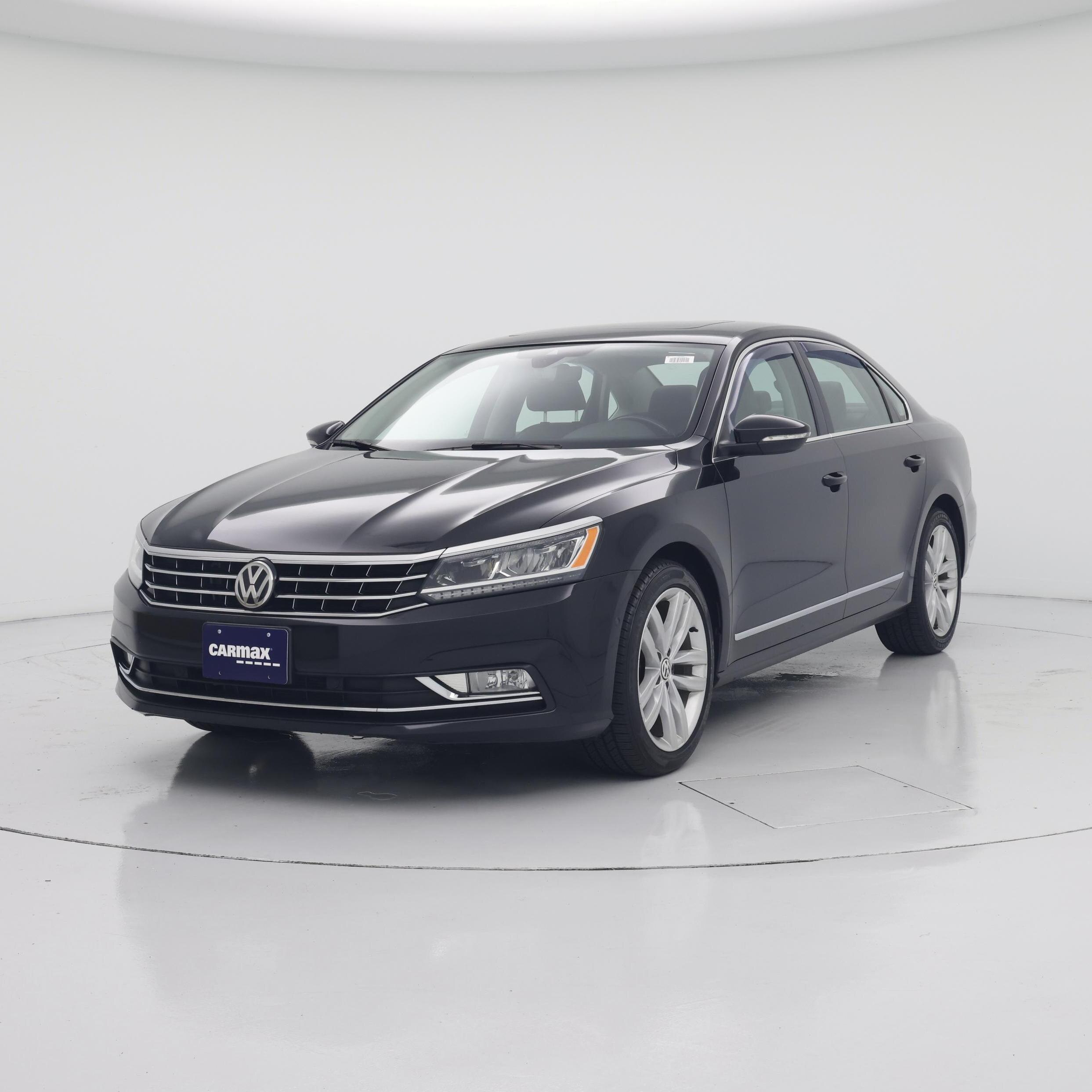 Thumbnail: 2018 Volkswagen Passat - 4