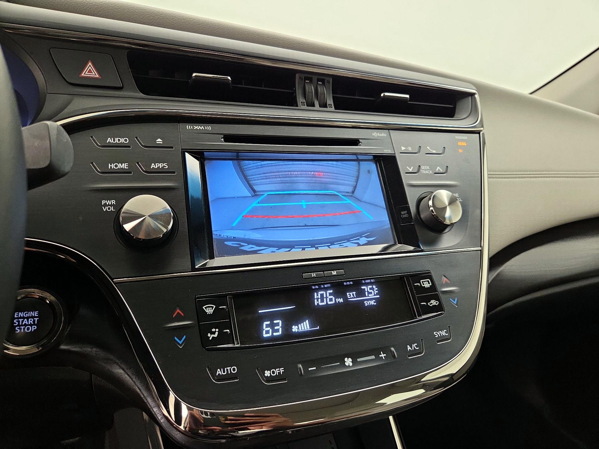 Thumbnail: 2016 Toyota Avalon - 15