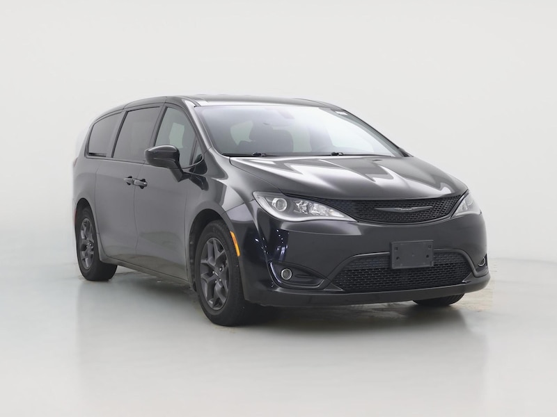 2020 Chrysler Pacifica Touring