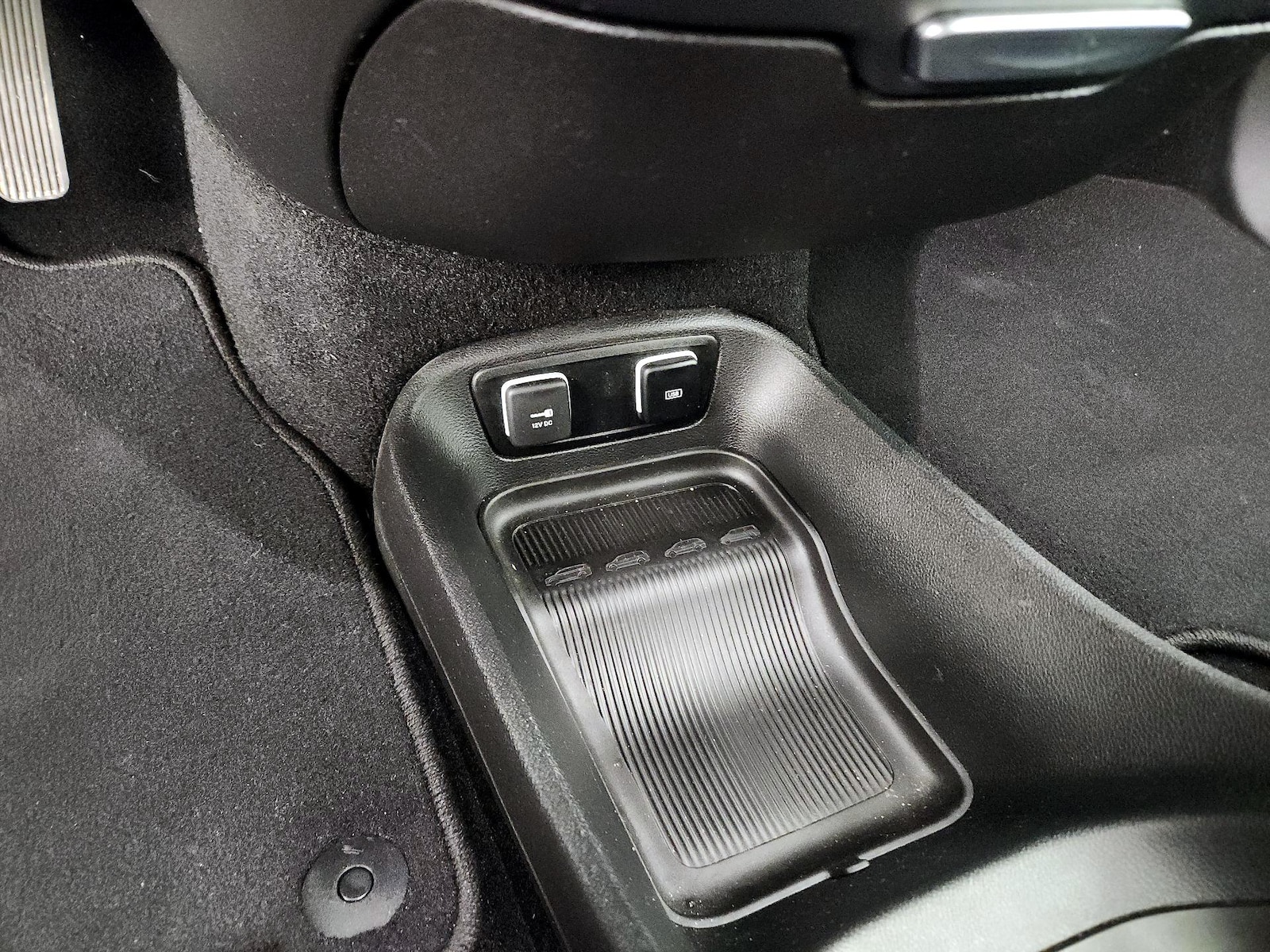 2020 Chrysler Pacifica Touring - Photo 19