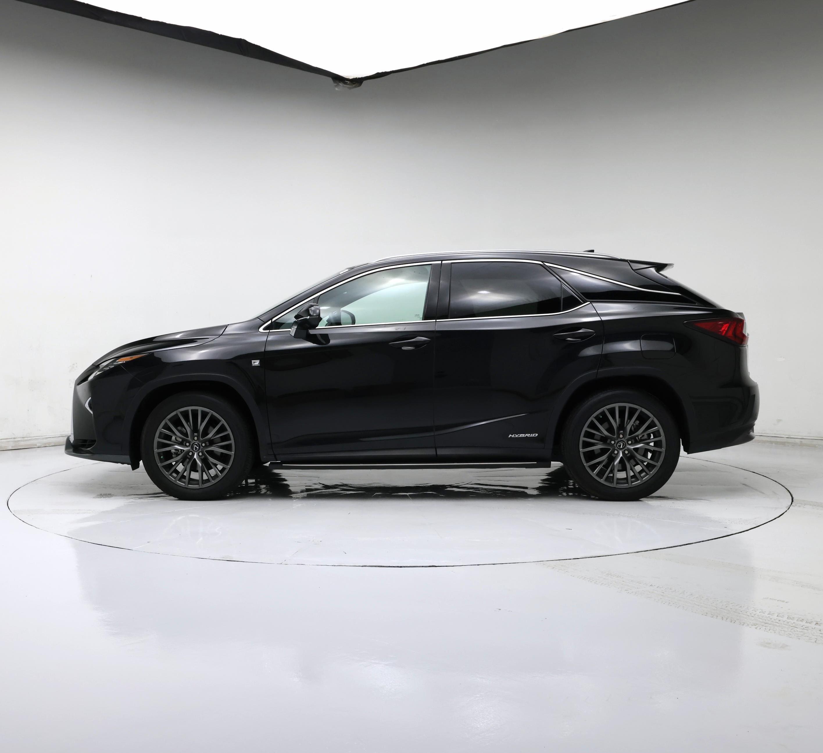 Thumbnail: 2018 Lexus RX - 3