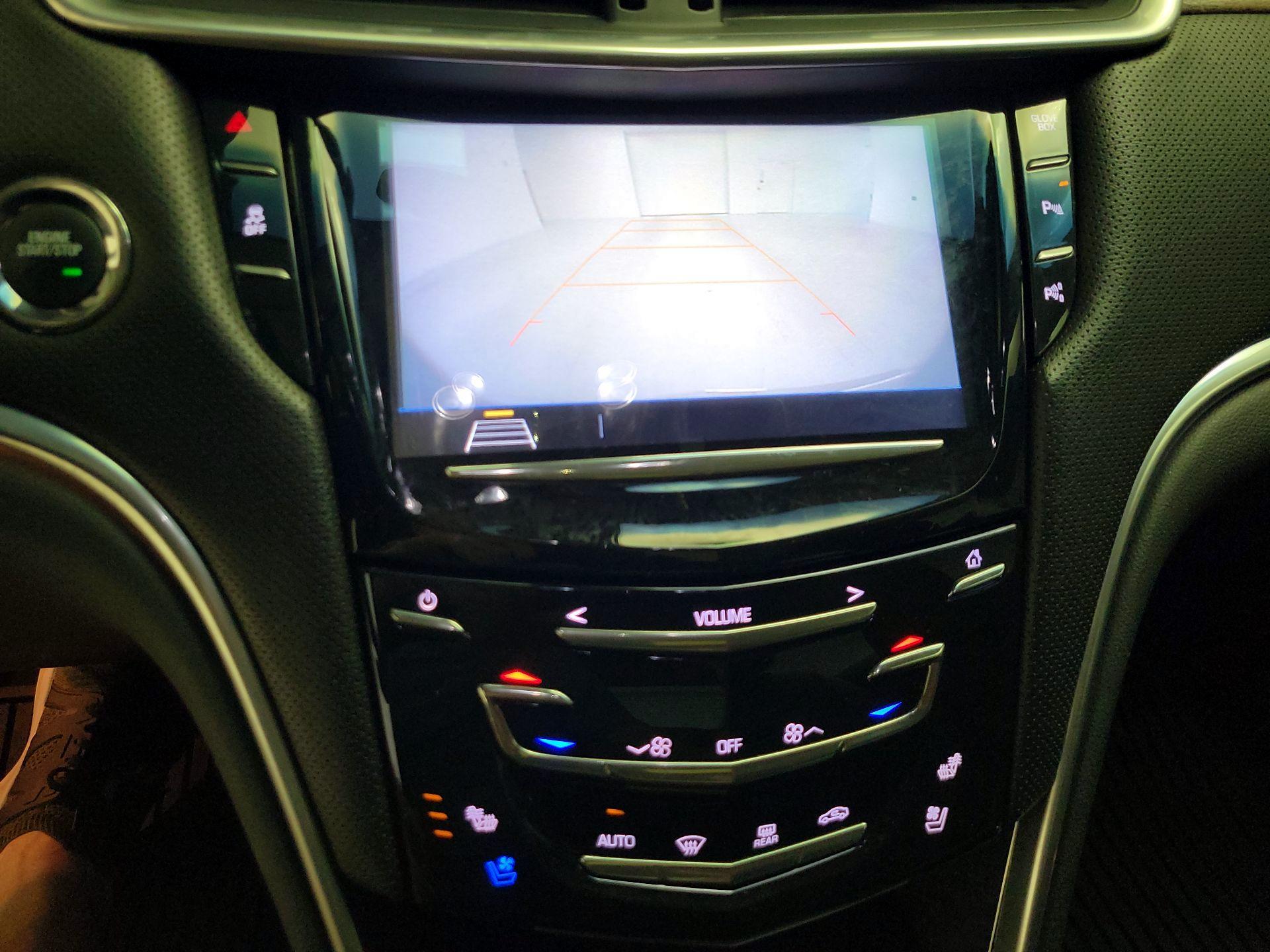 Thumbnail: 2018 Cadillac XTS - 16