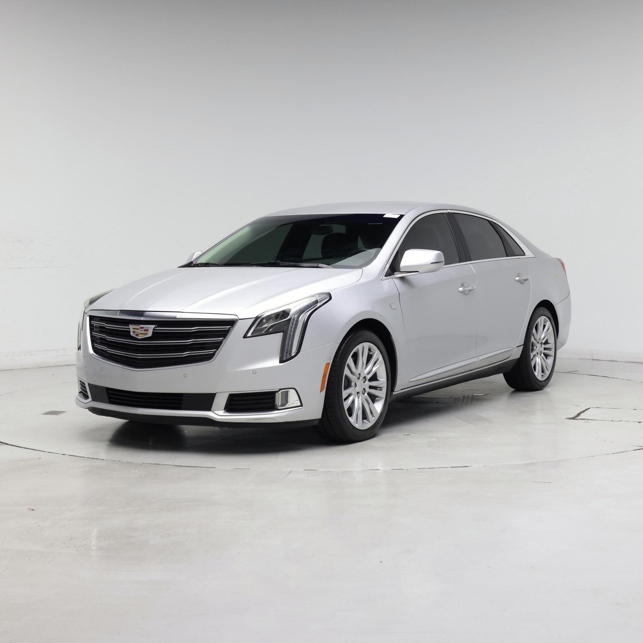 Thumbnail: 2018 Cadillac XTS - 4
