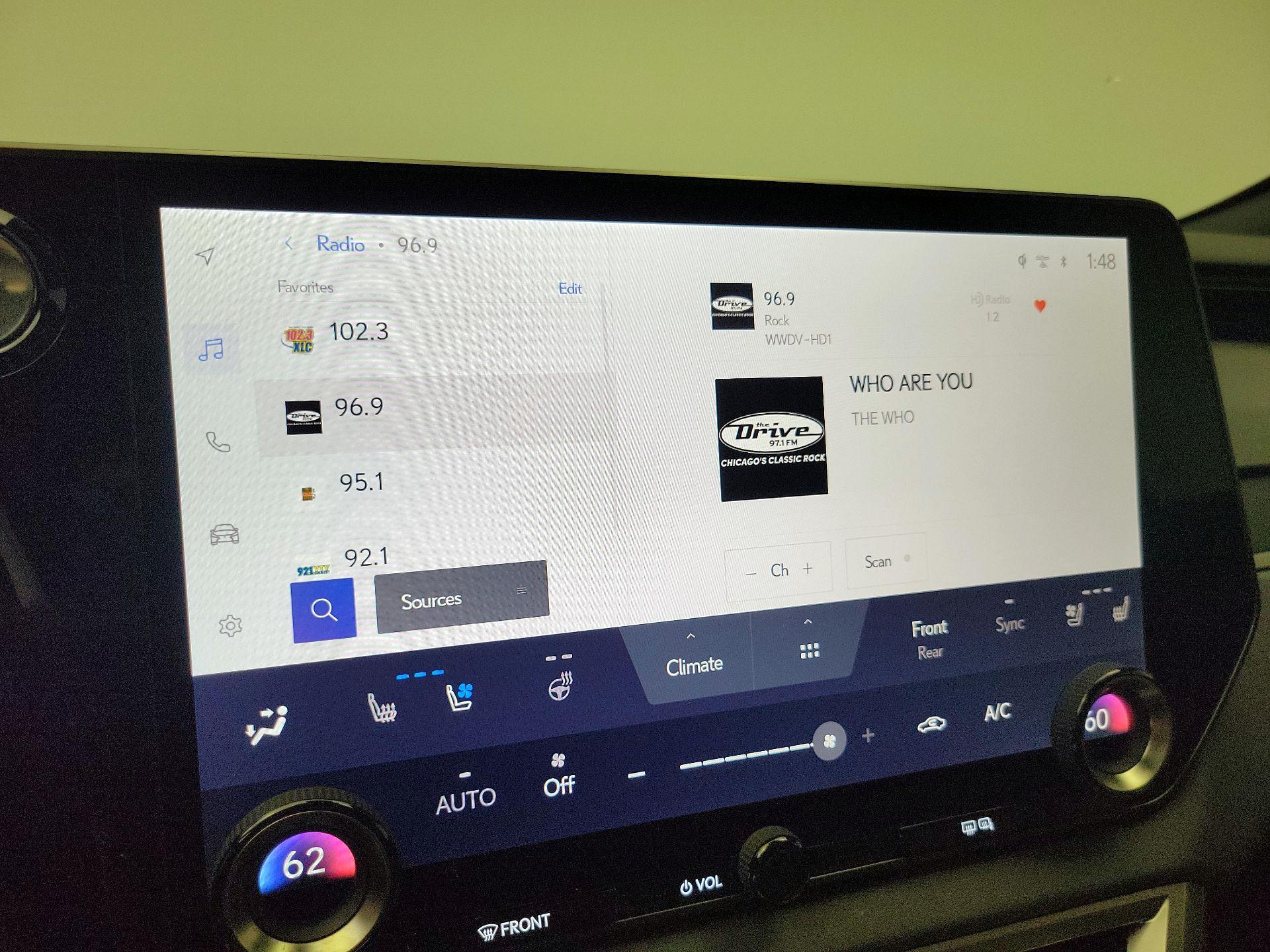 Thumbnail: 2023 Lexus RX - 15