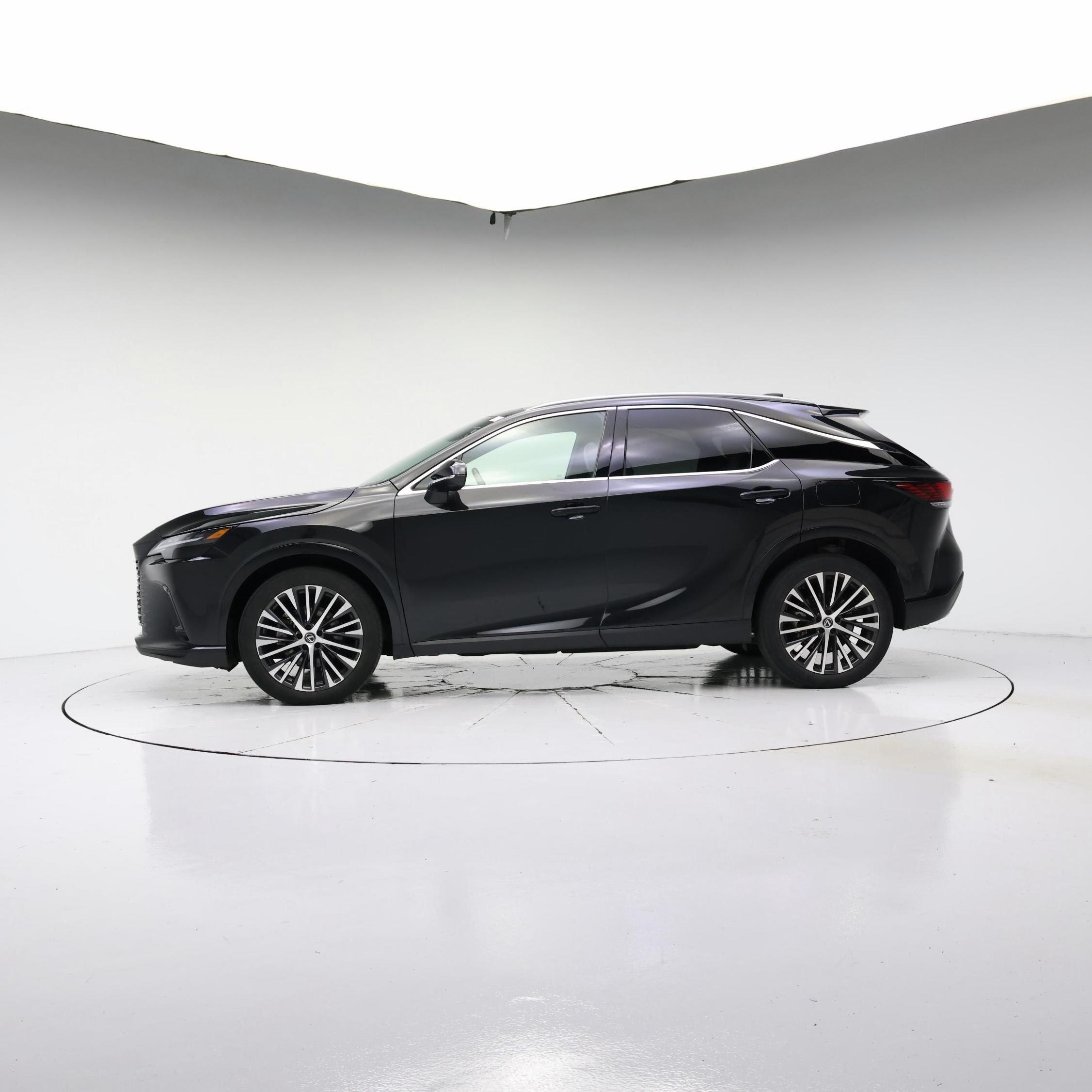 Thumbnail: 2023 Lexus RX - 3