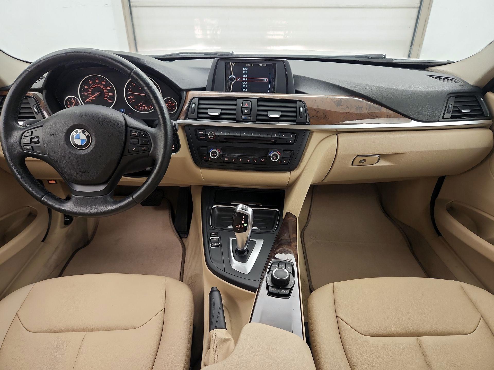 Thumbnail: 2014 BMW 3 Series - 9