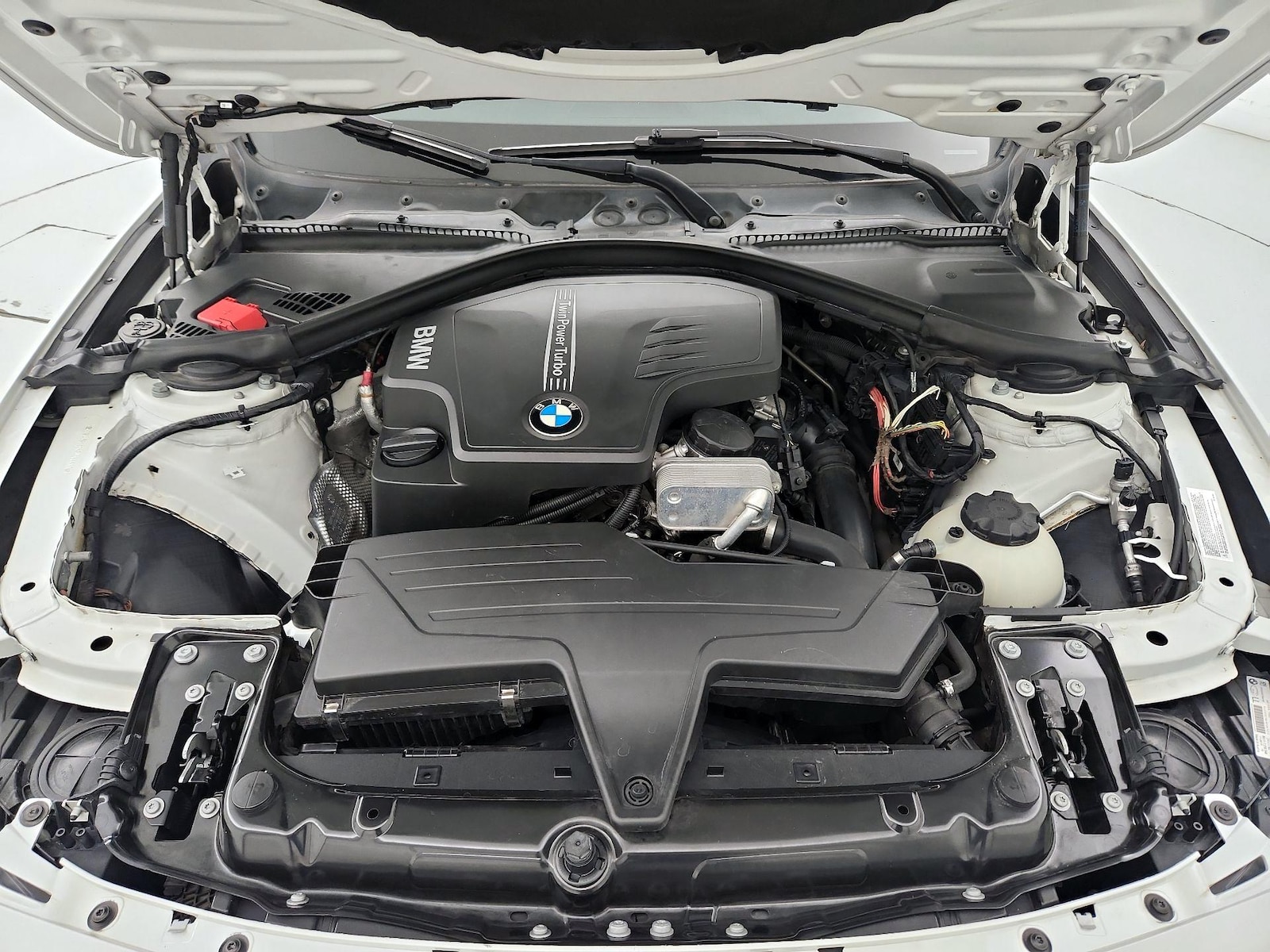 2014 BMW 3 Series 320i - Photo 21