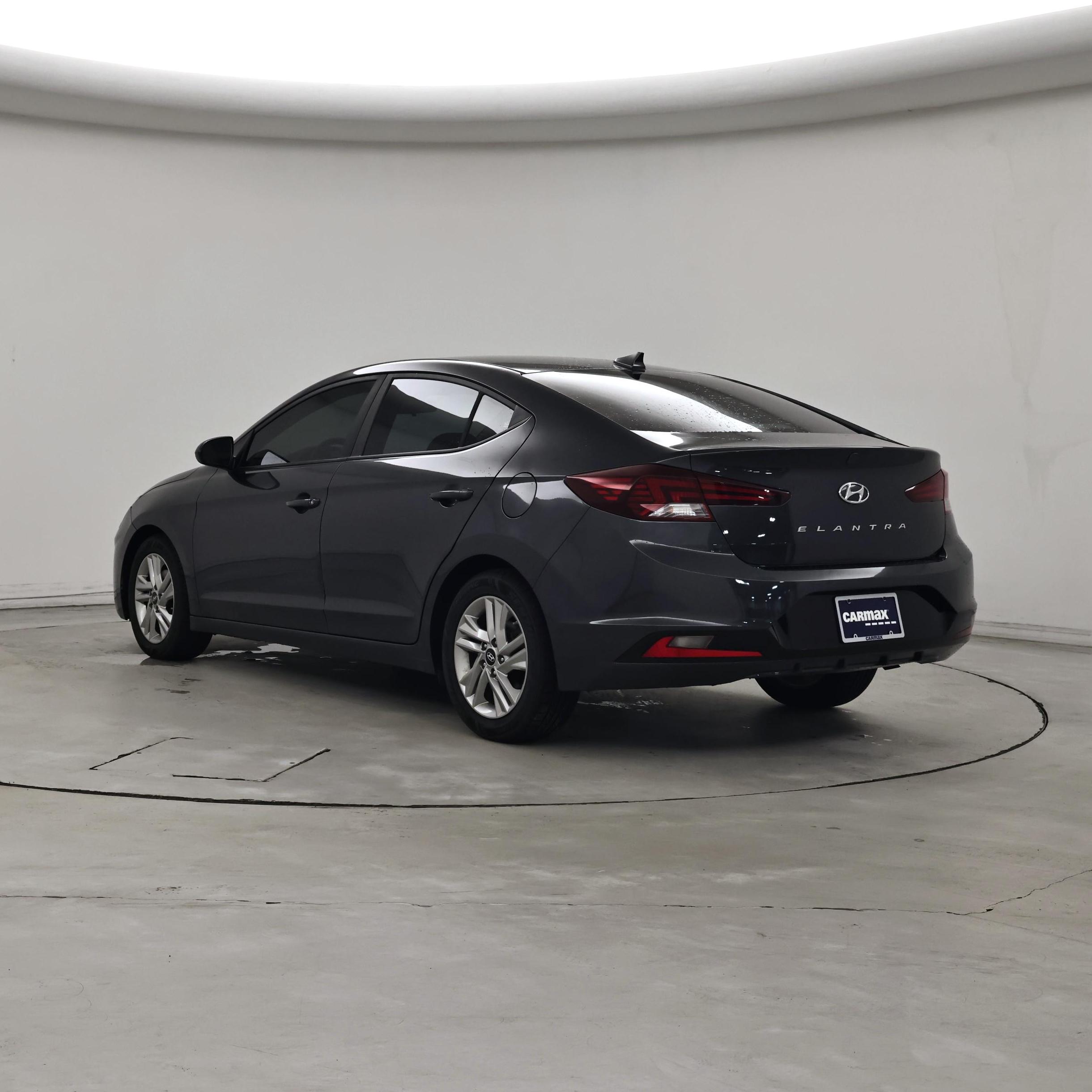 Thumbnail: 2020 Hyundai Elantra - 2