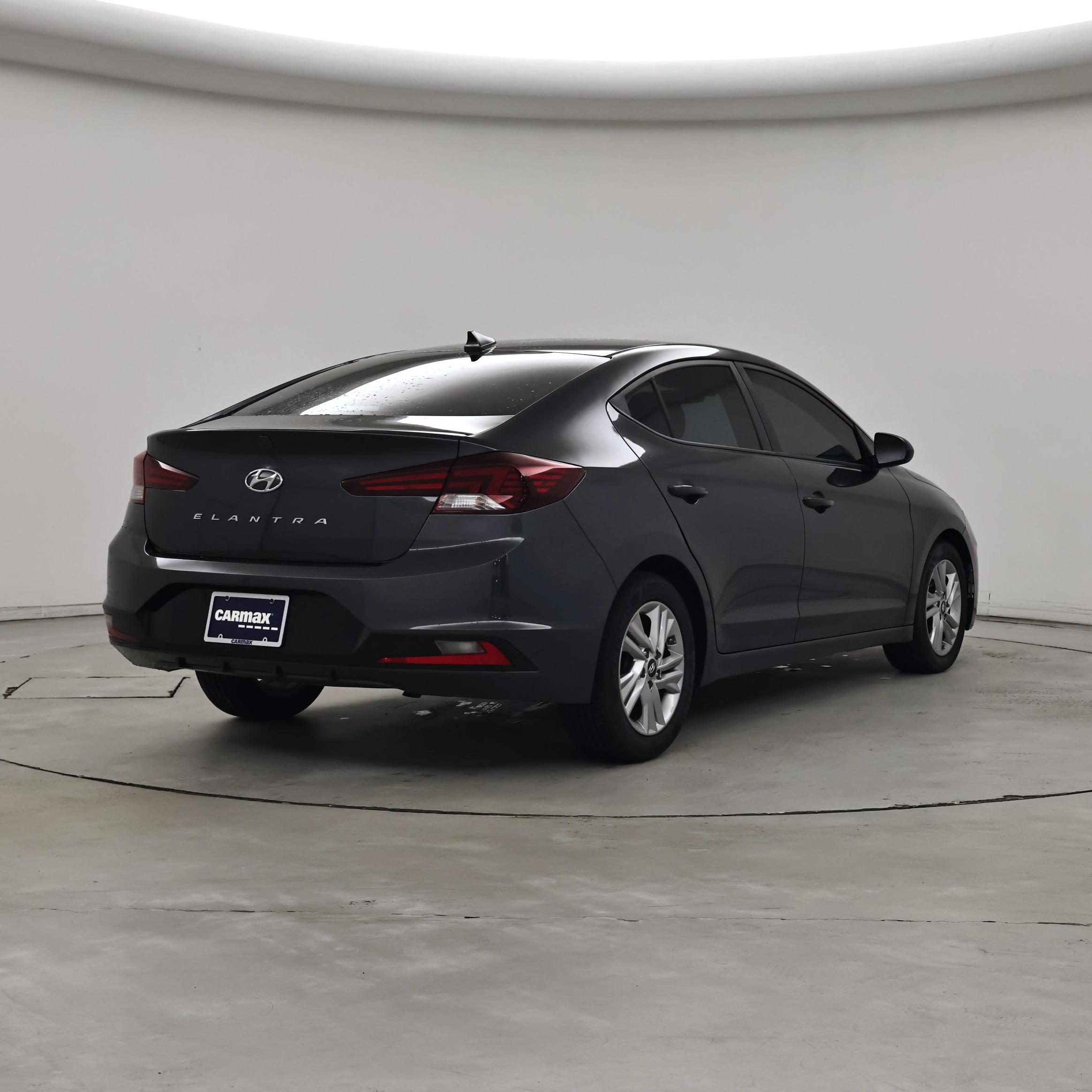 Thumbnail: 2020 Hyundai Elantra - 8