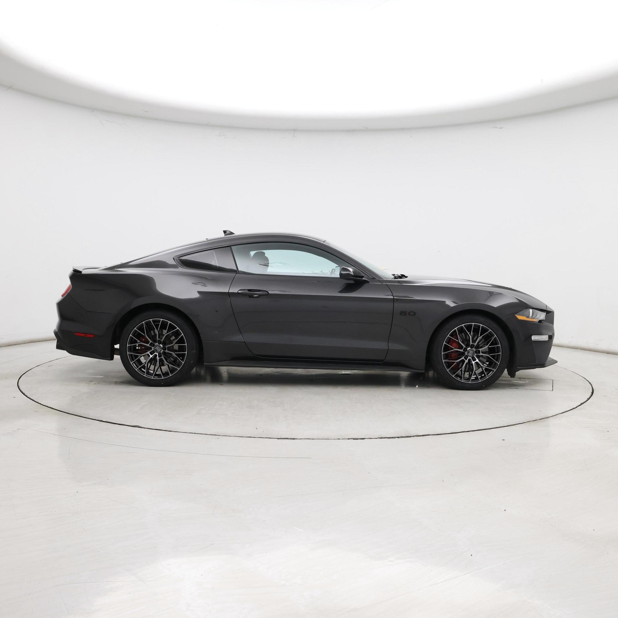 Thumbnail: 2022 Ford Mustang - 7