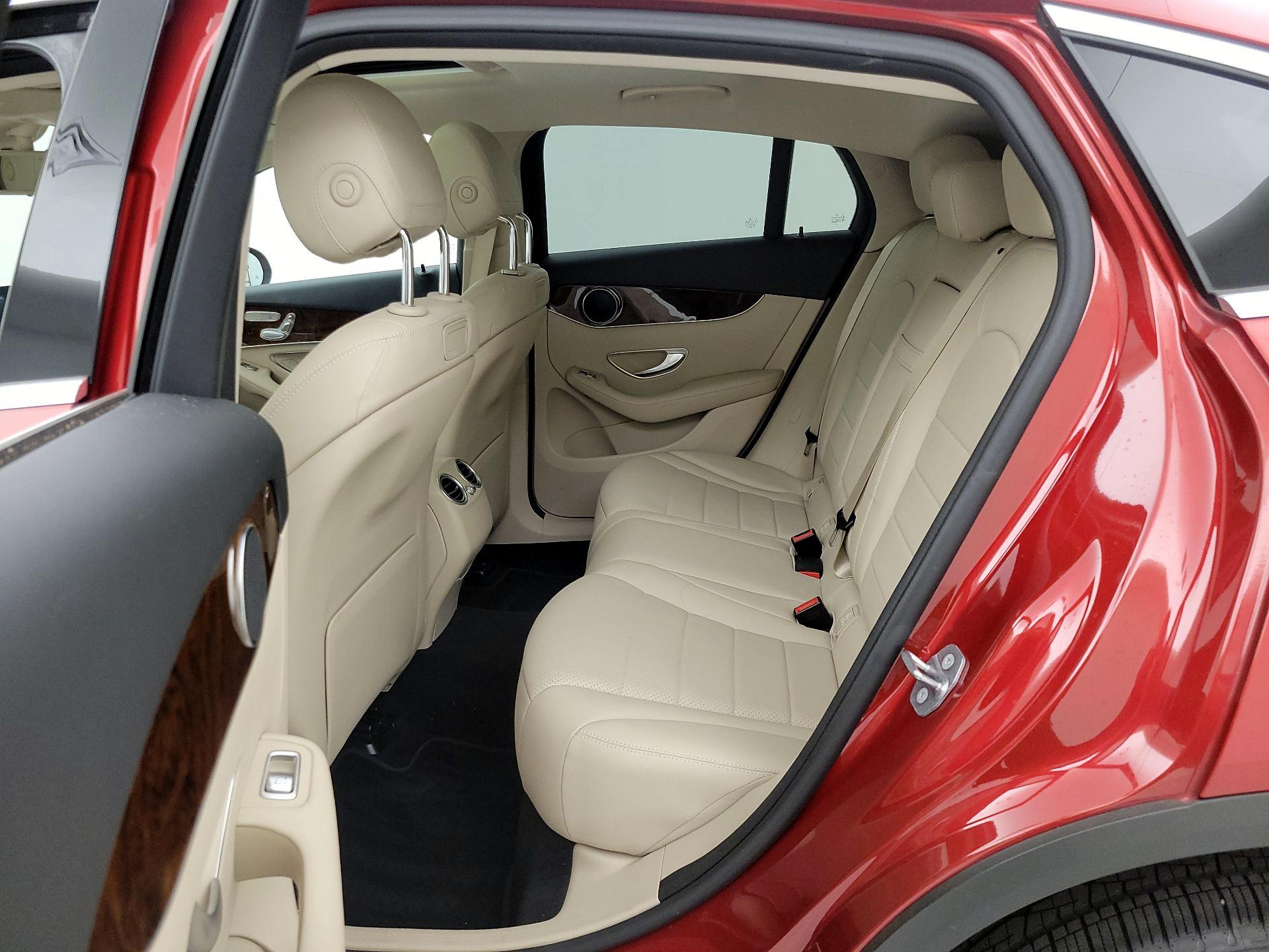 Thumbnail: 2019 Mercedes-Benz GLC - 20