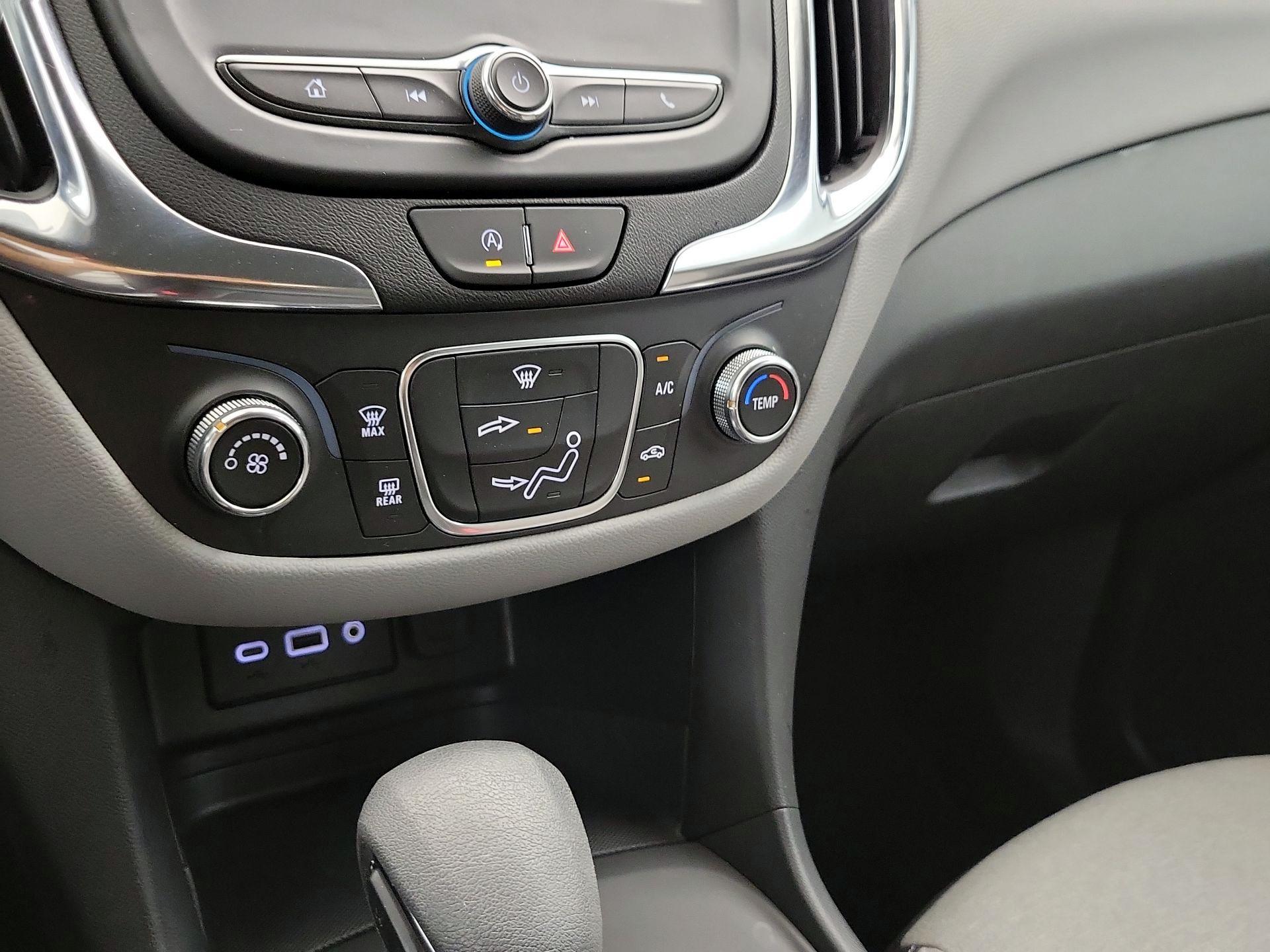 Thumbnail: 2024 Chevrolet Equinox - 16