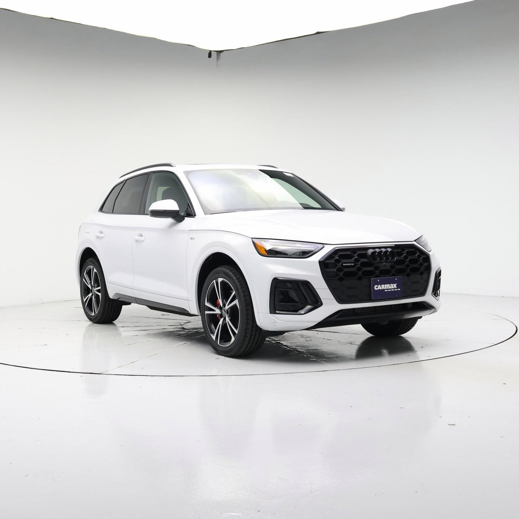 White 2025 Audi Q5 SUV / Crossover All-Wheel Drive Automatic