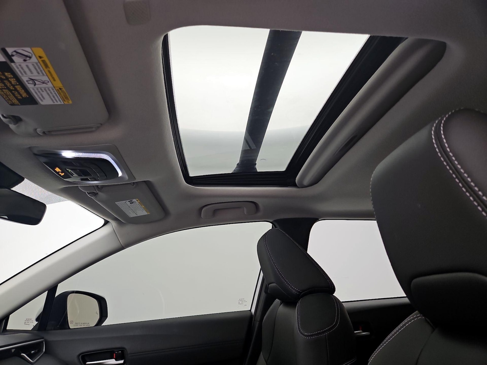 2022 Toyota Corolla Cross XLE - Photo 20
