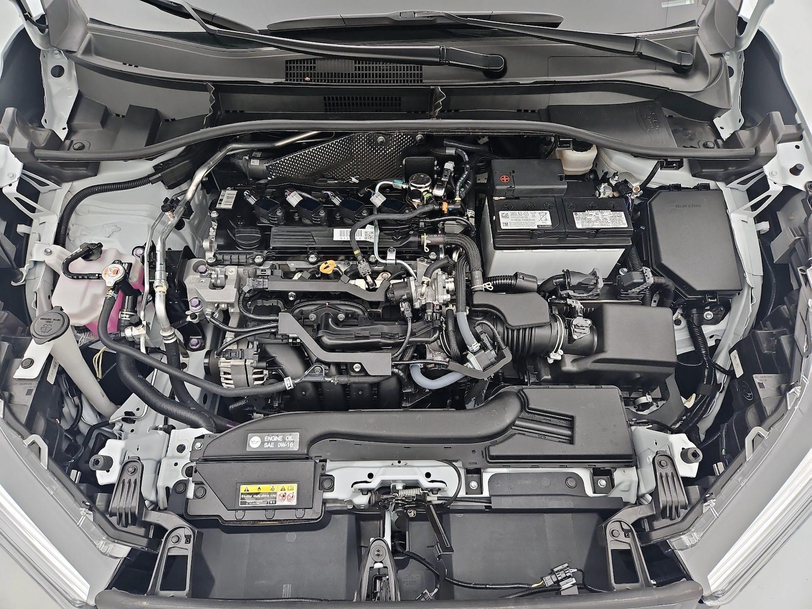 2022 Toyota Corolla Cross XLE - Photo 23