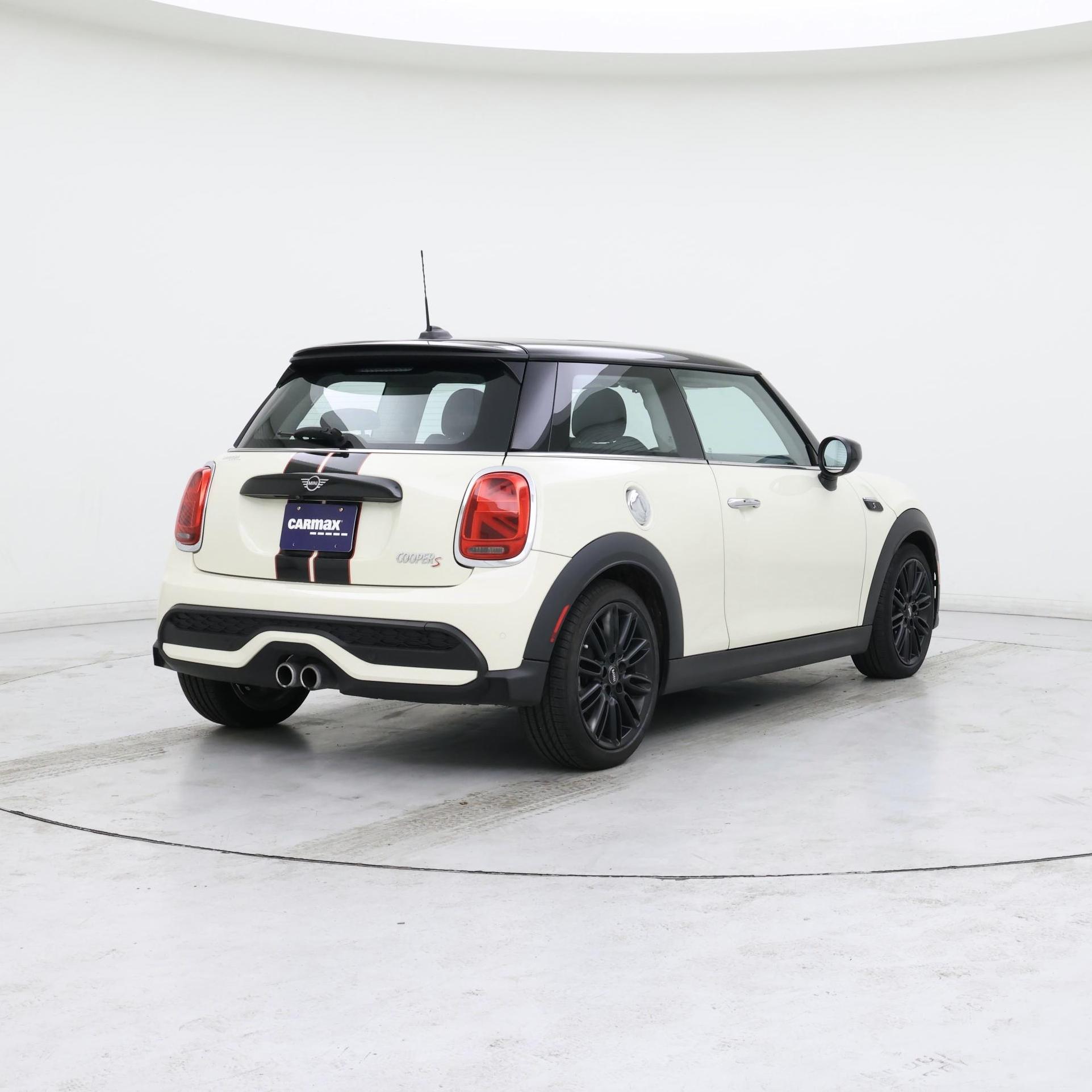 Thumbnail: 2023 MINI Cooper Hardtop - 8