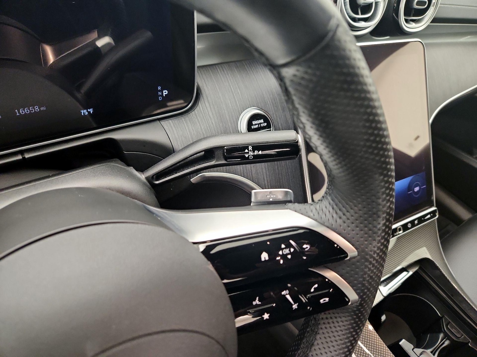 2023 Mercedes-Benz C-Class Sedan C 300 - Photo 18