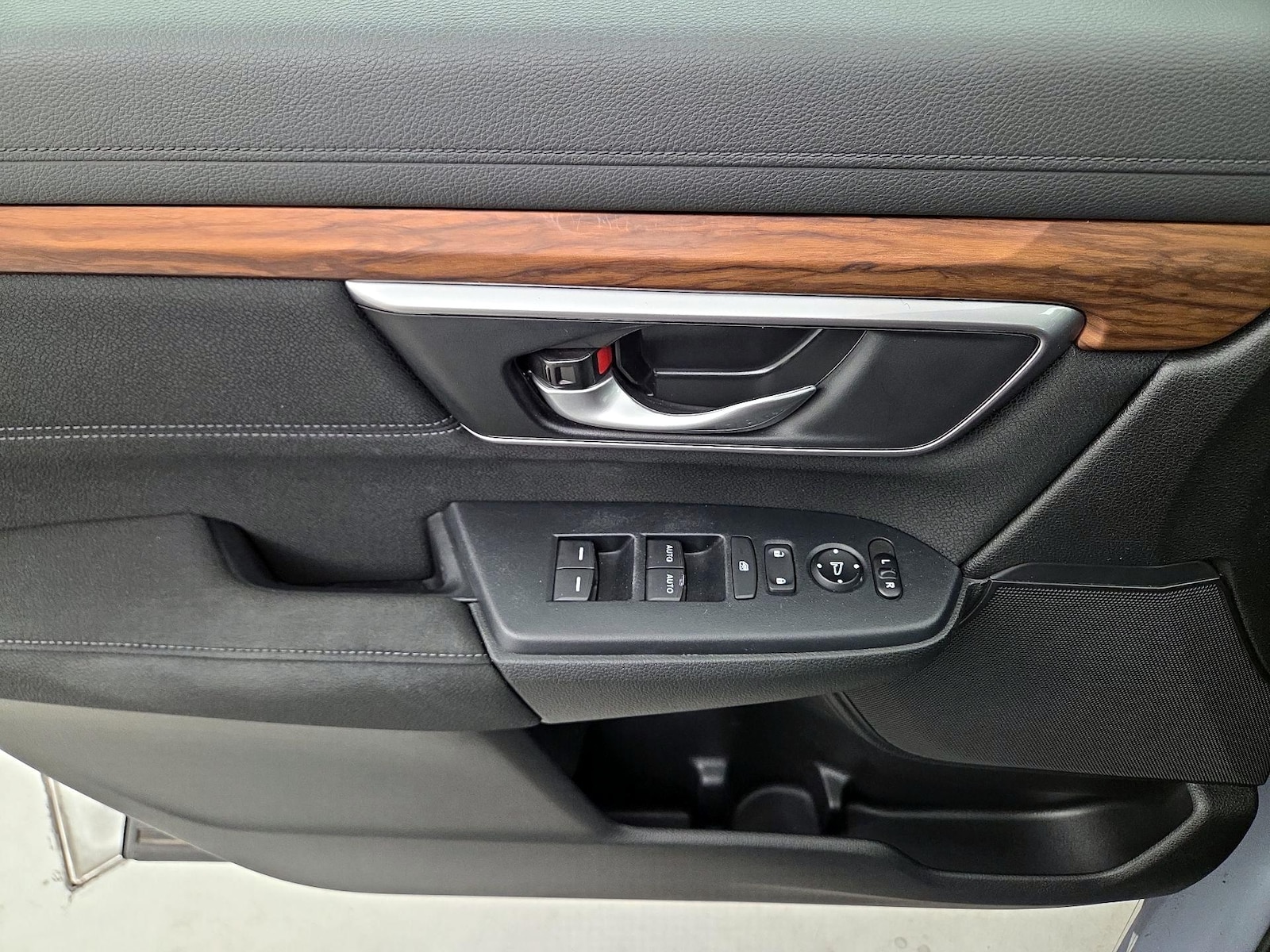 2021 Honda CR-V EX - Photo 13