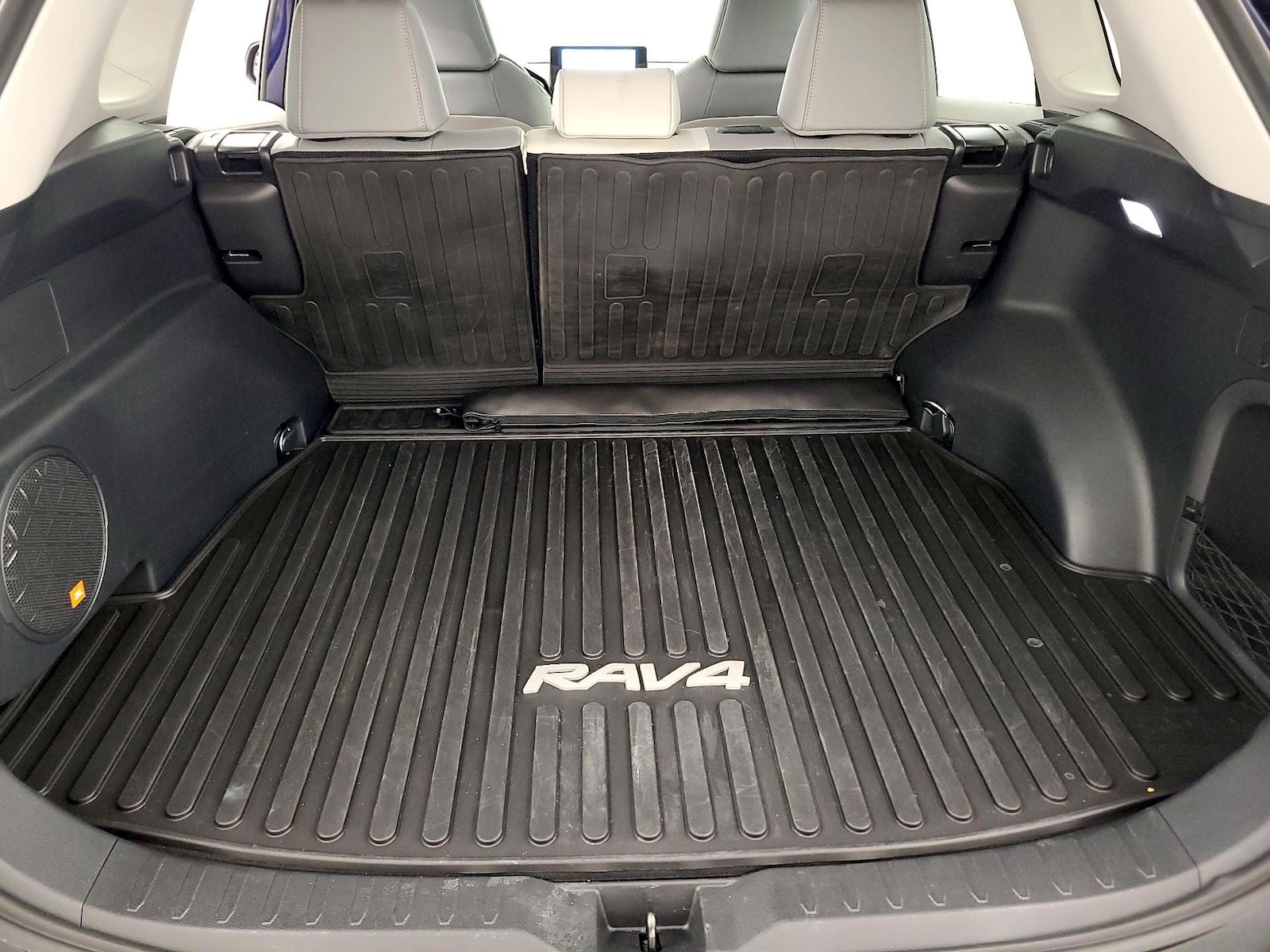 2024 Toyota RAV4 Limited - Photo 22