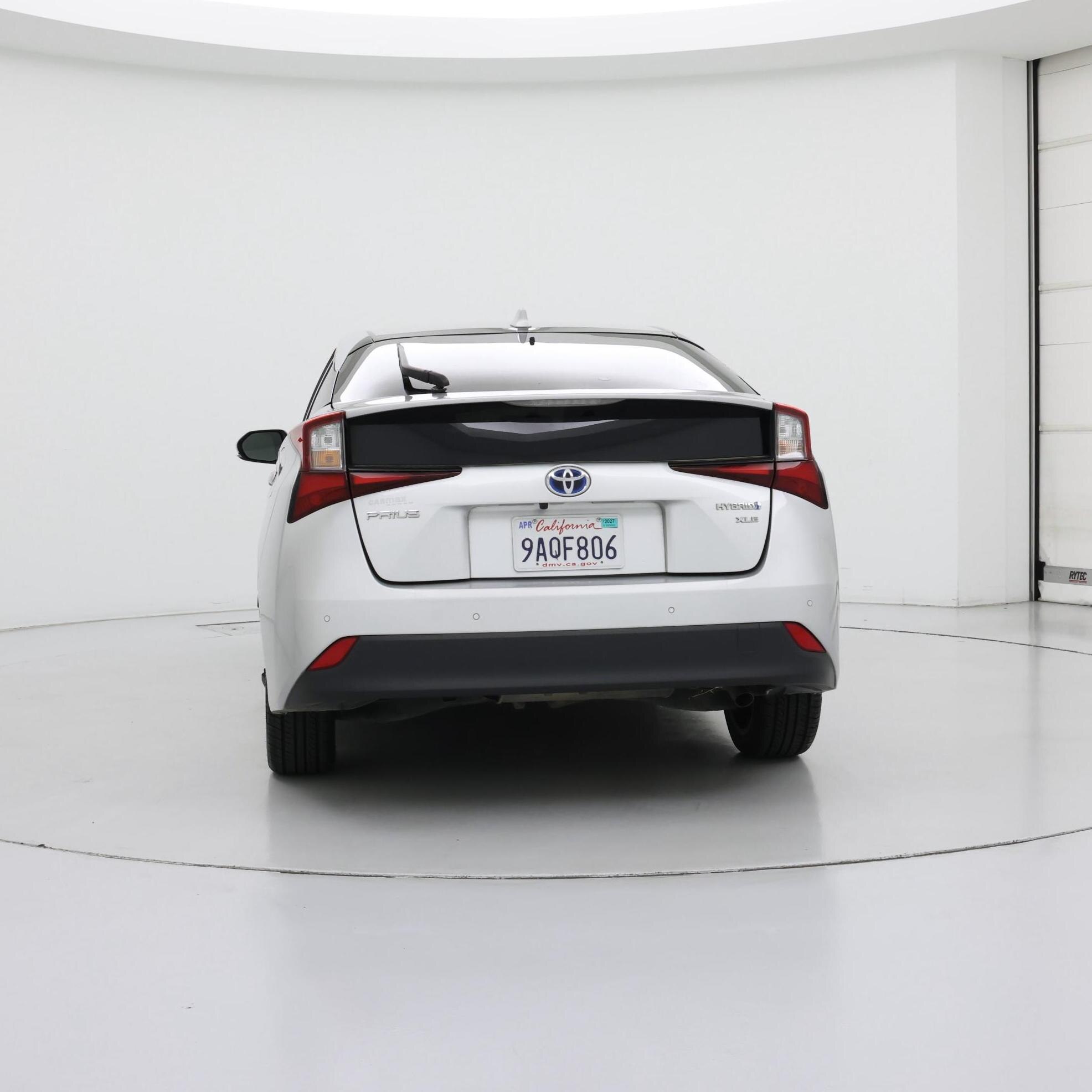 Thumbnail: 2022 Toyota Prius - 6