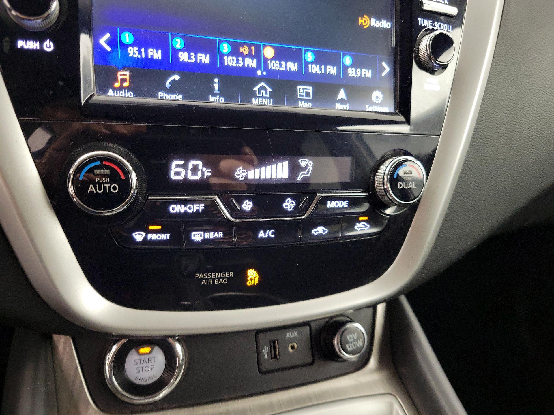 Thumbnail: 2017 Nissan Murano - 17