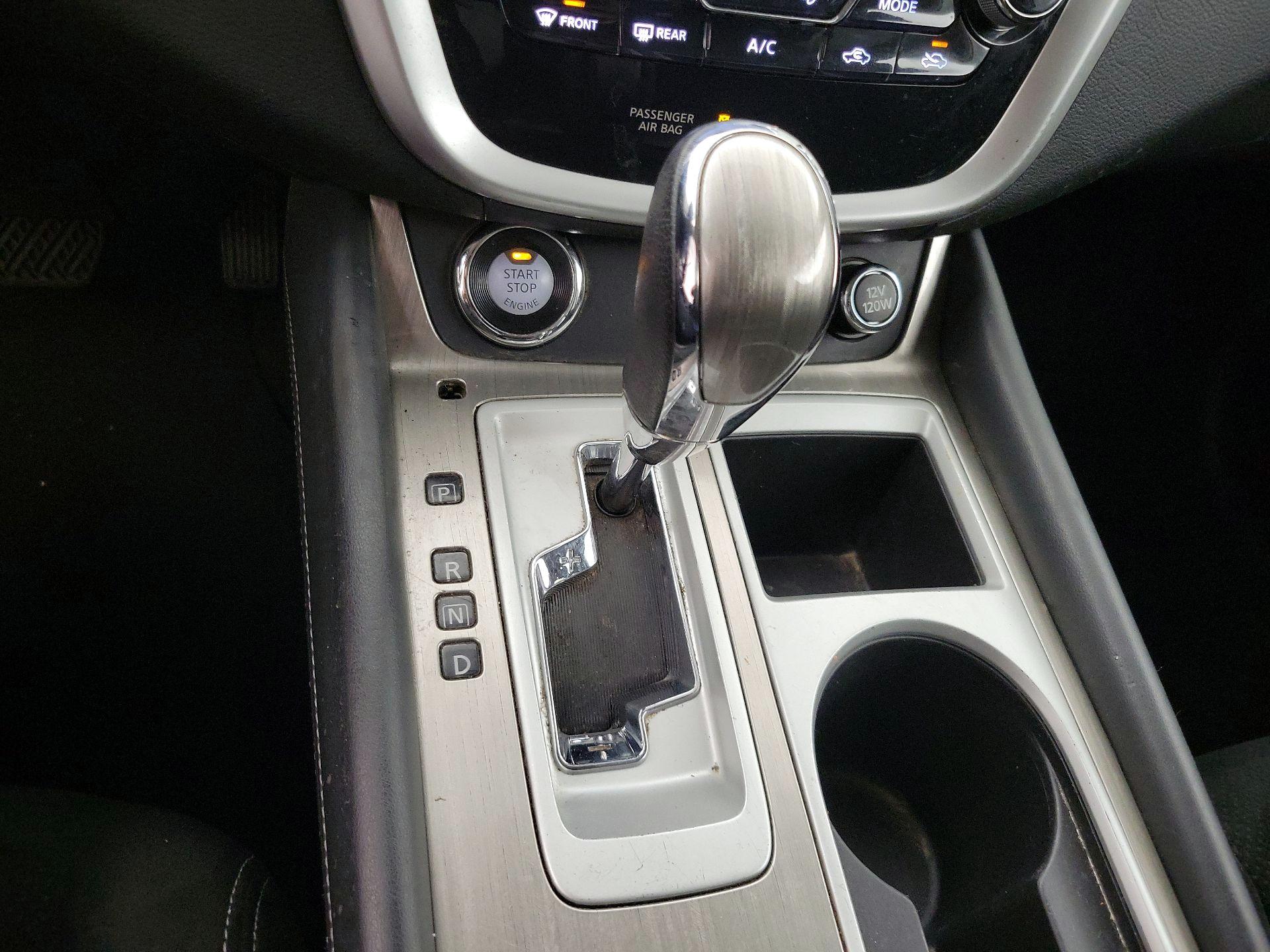 Thumbnail: 2017 Nissan Murano - 18