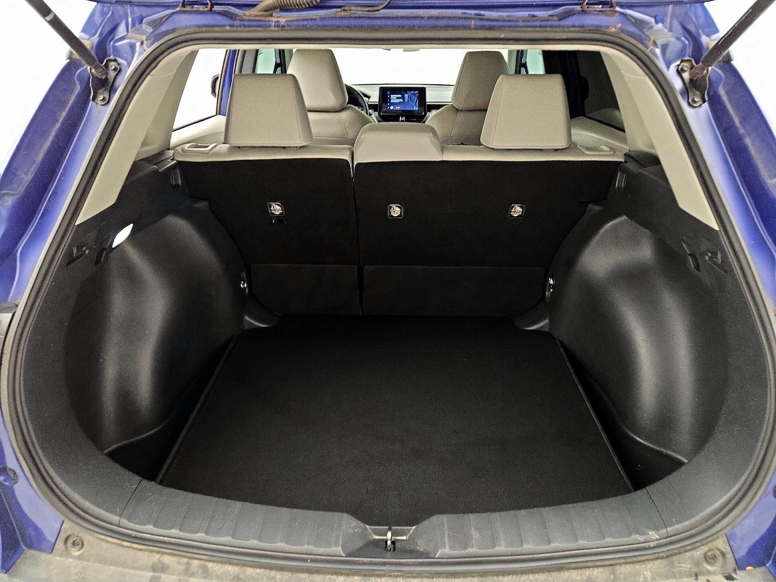 2024 Toyota Corolla Cross LE - Photo 21