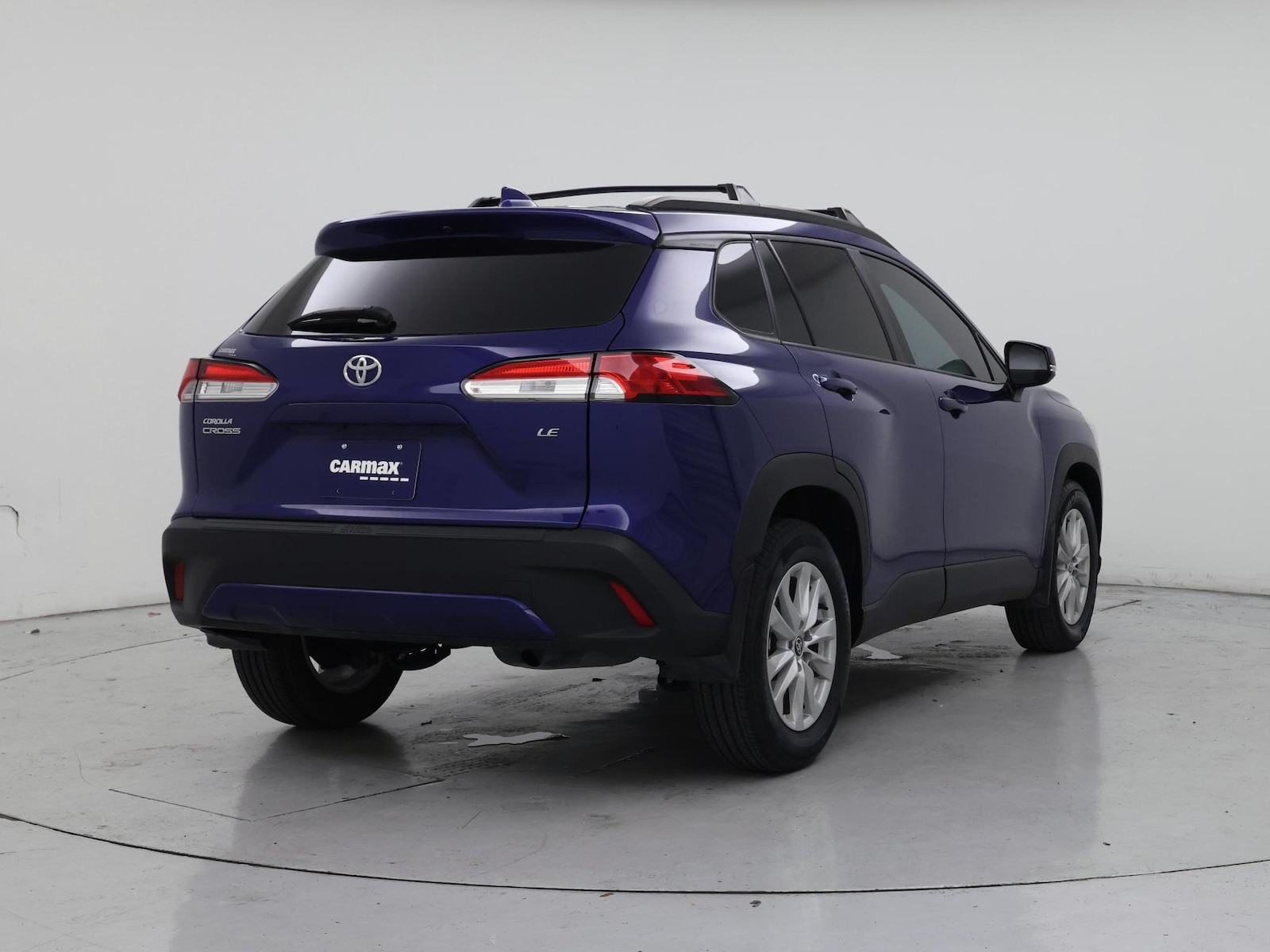 2024 Toyota Corolla Cross LE - Photo 9