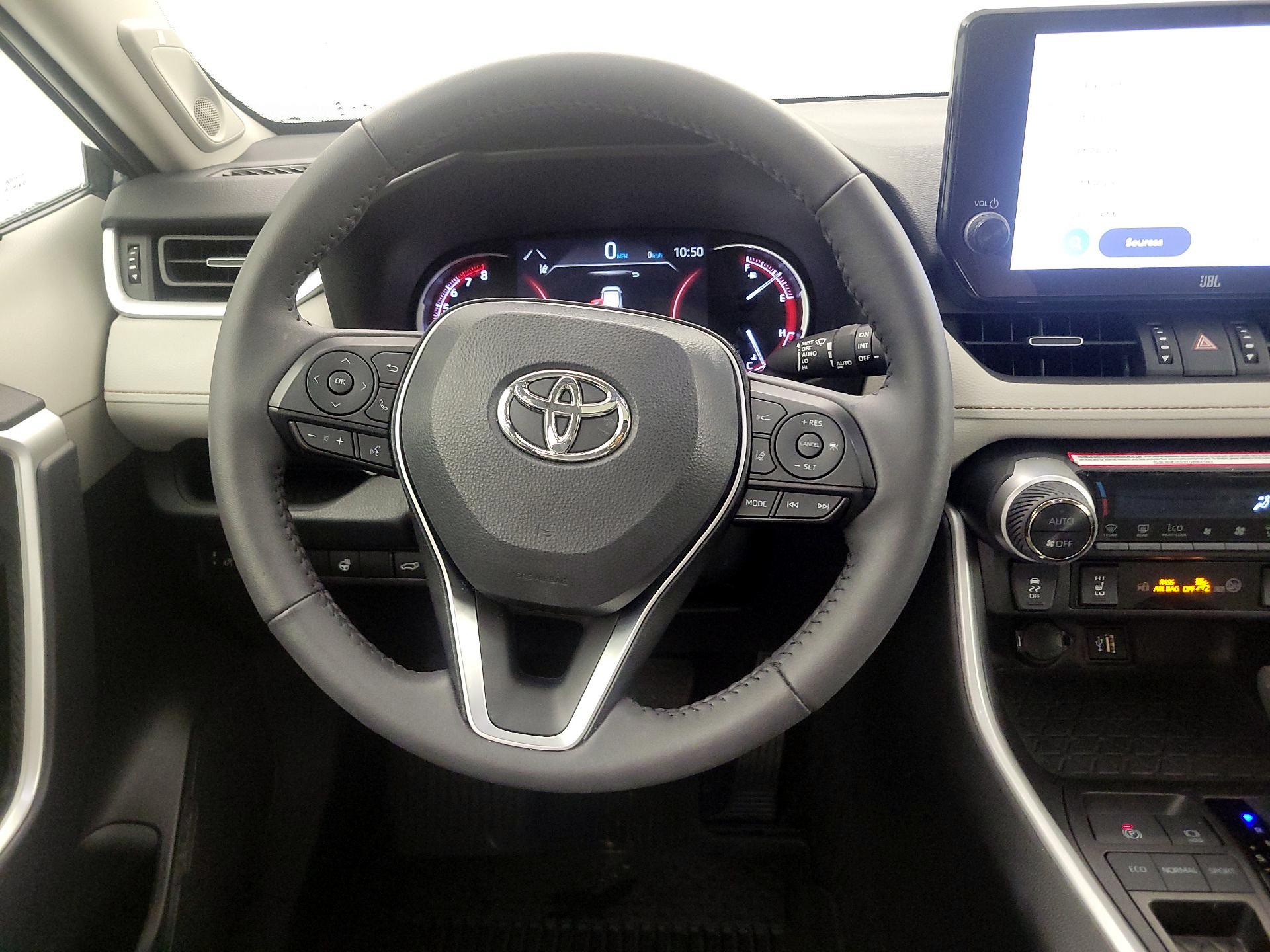 Thumbnail: 2024 Toyota RAV4 - 10