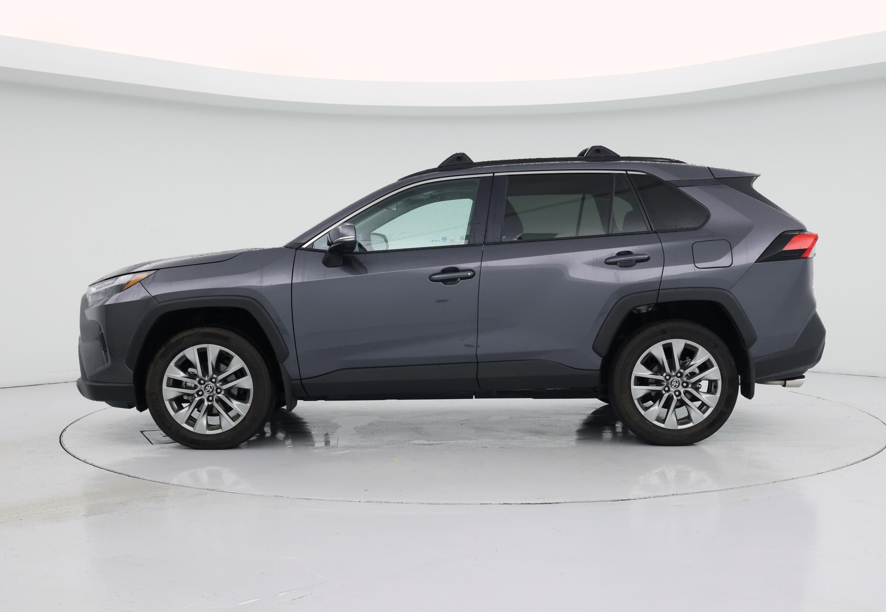 Thumbnail: 2024 Toyota RAV4 - 3