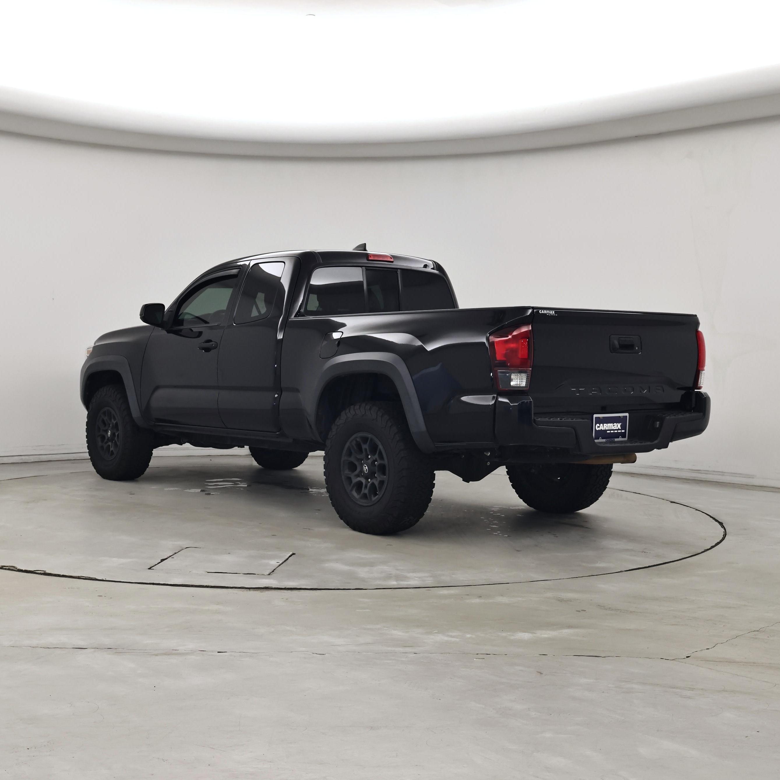 Thumbnail: 2019 Toyota Tacoma - 2