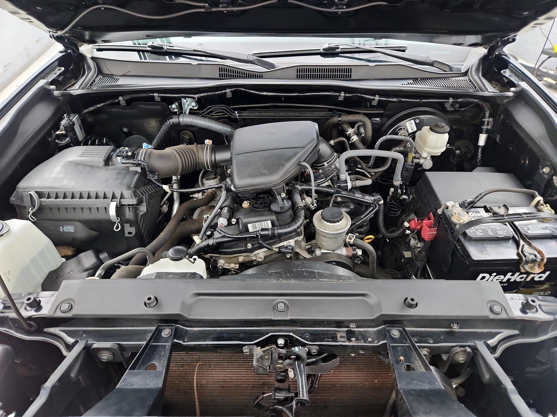 Thumbnail: 2019 Toyota Tacoma - 20