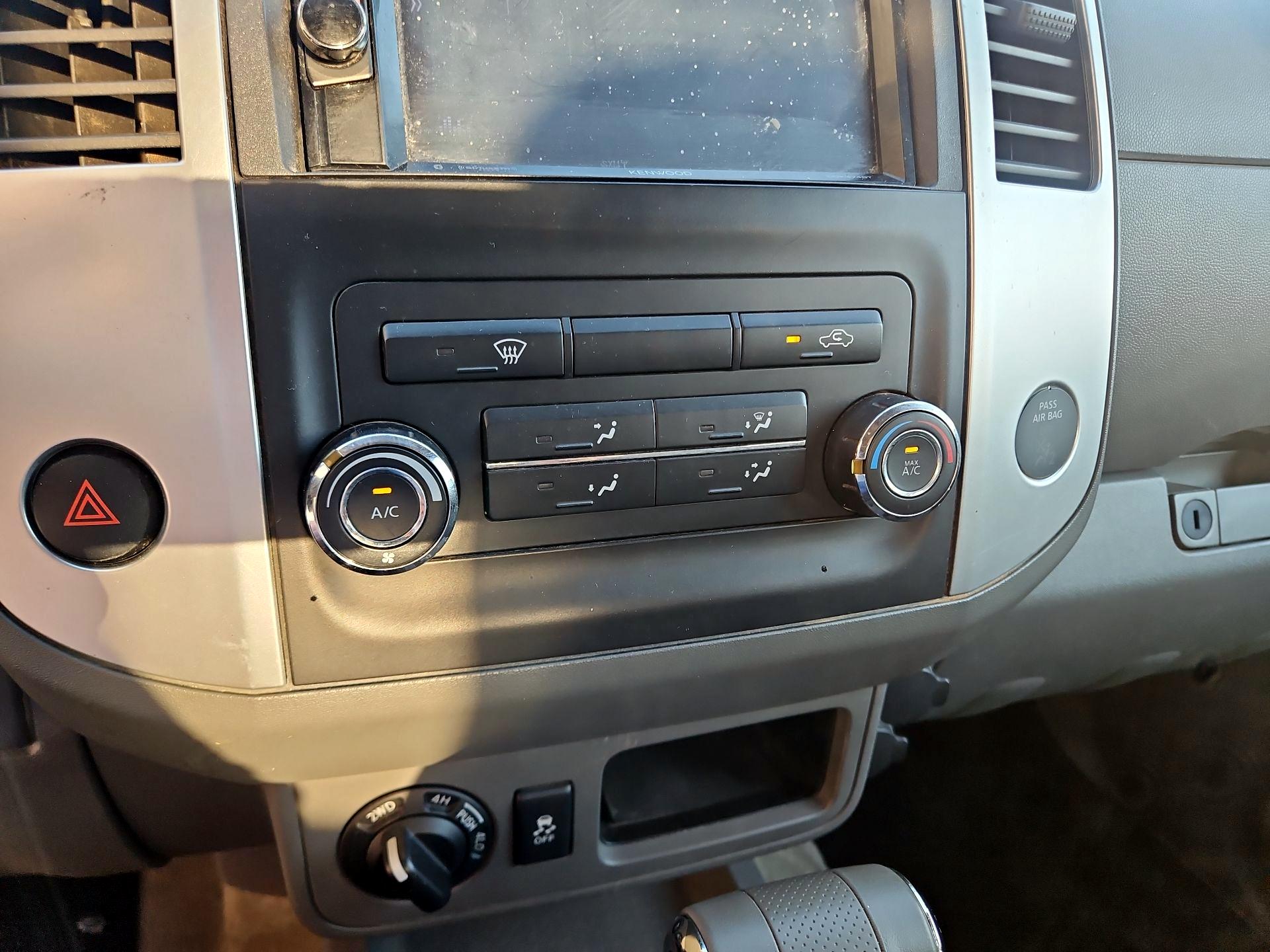 Thumbnail: 2014 Nissan Frontier - 16