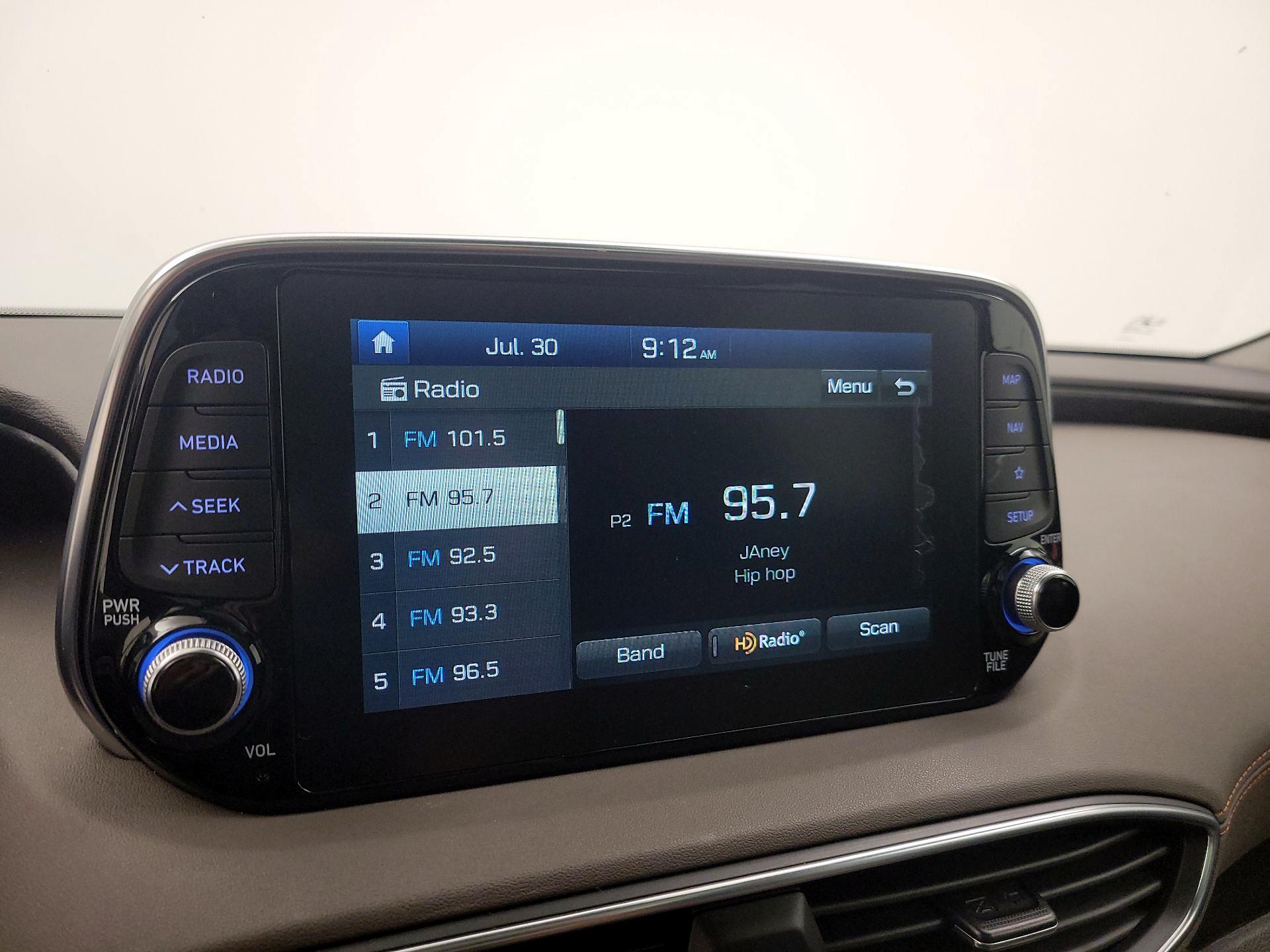 Thumbnail: 2019 Hyundai Santa Fe - 16