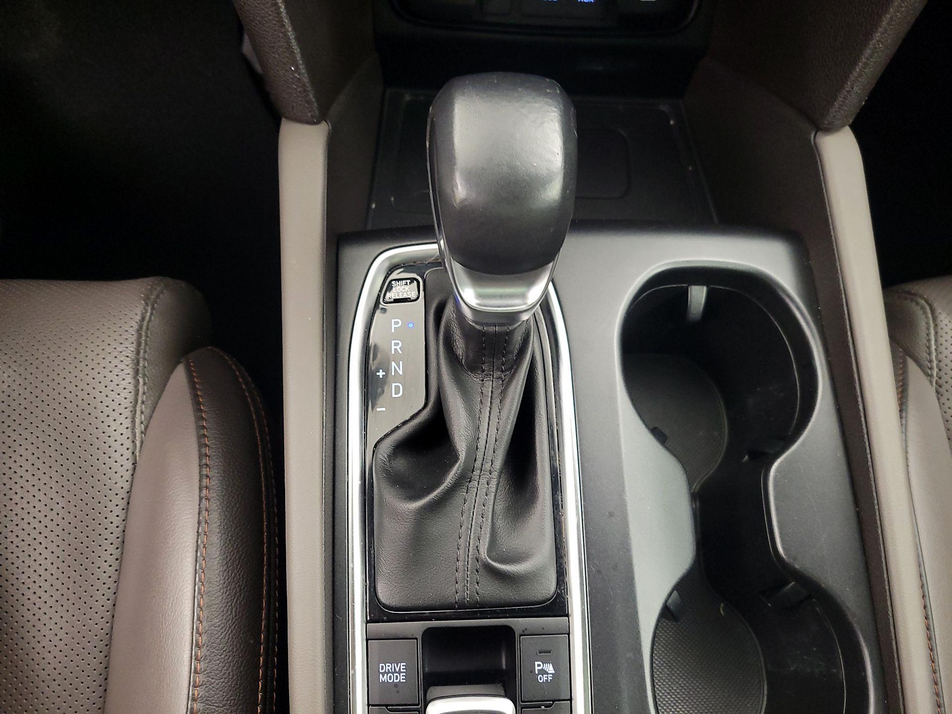 Thumbnail: 2019 Hyundai Santa Fe - 18