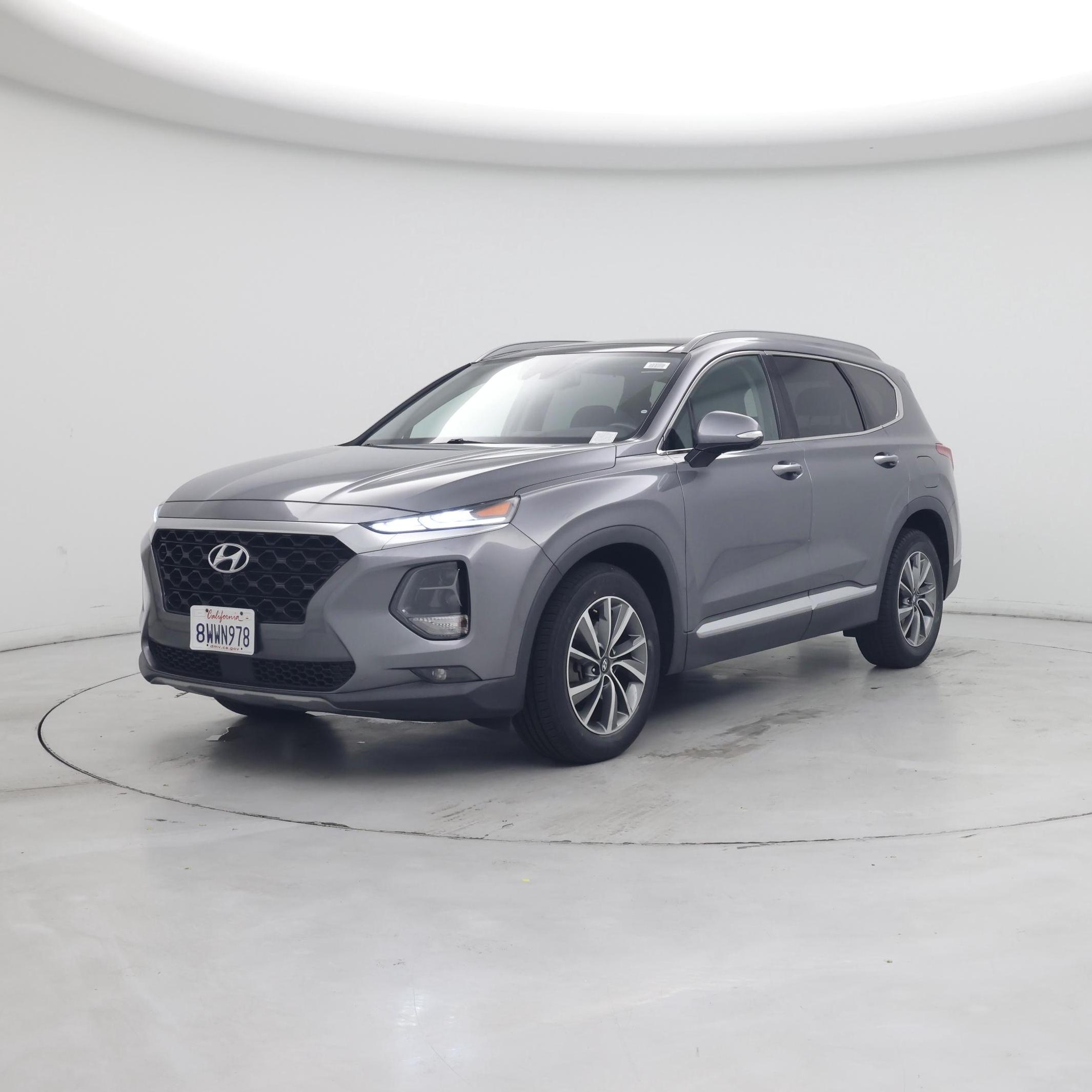 Thumbnail: 2019 Hyundai Santa Fe - 4