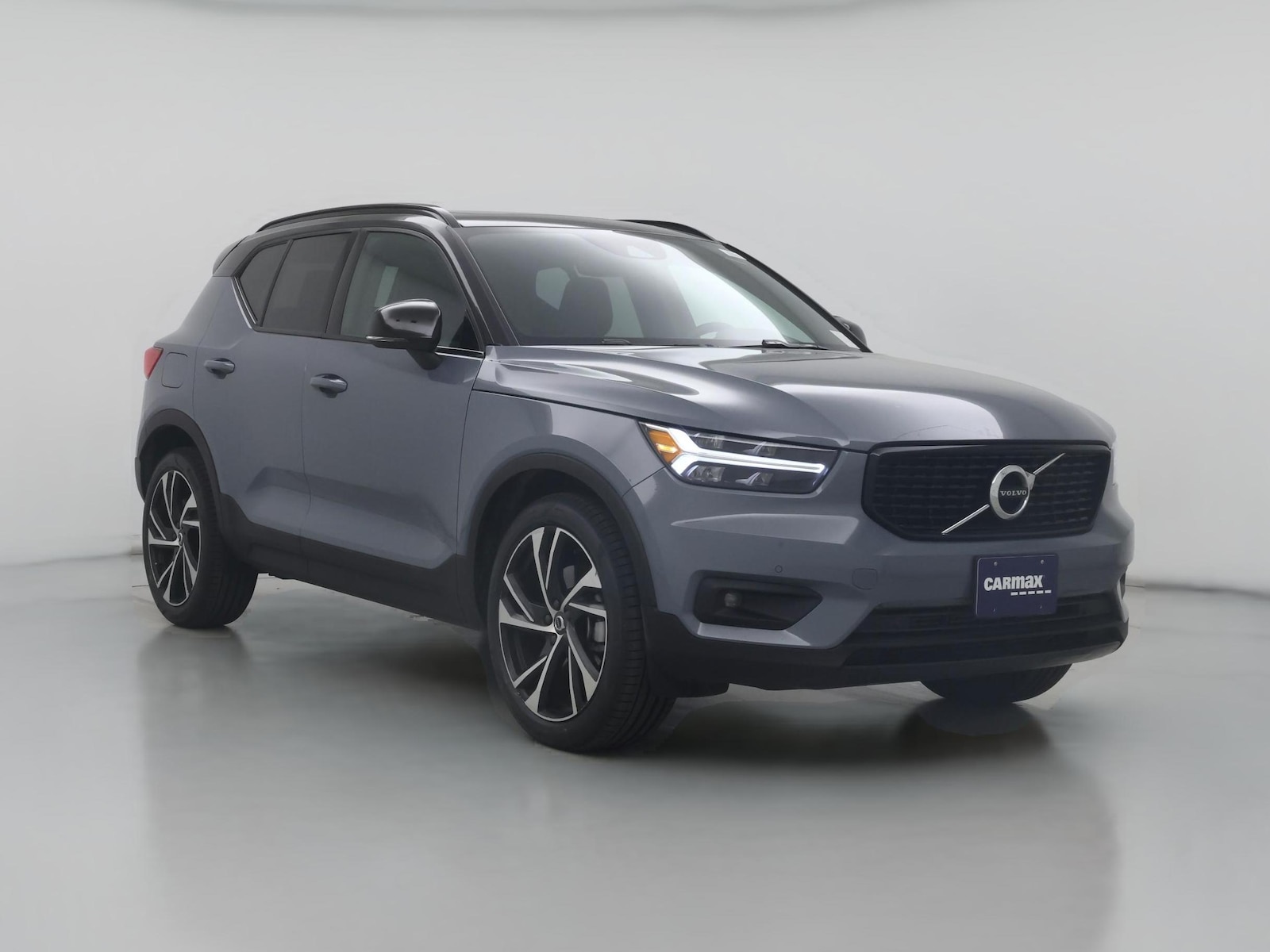 2021 Volvo XC40 R-Design - Photo 1