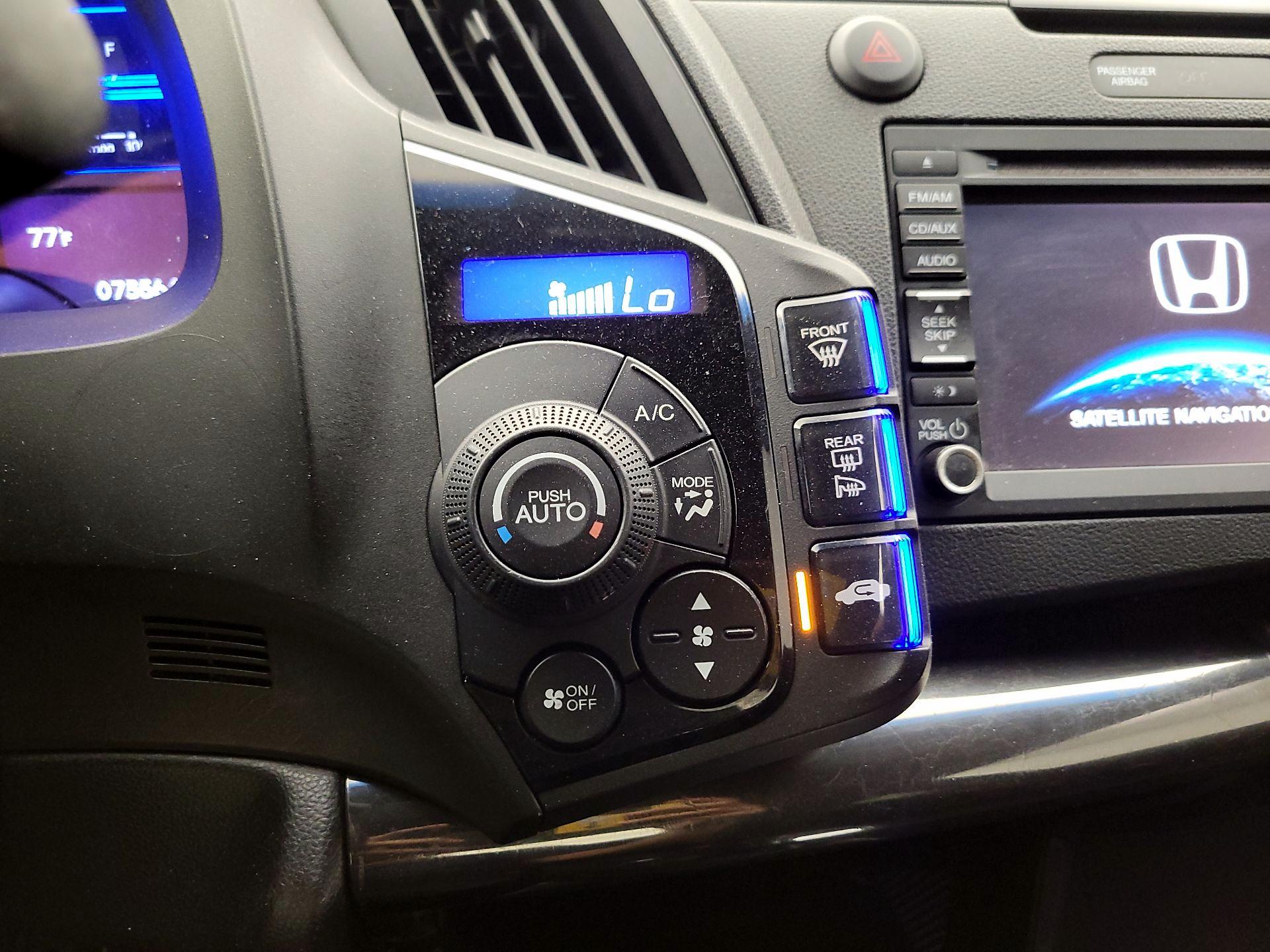 Thumbnail: 2015 Honda CR-Z - 17