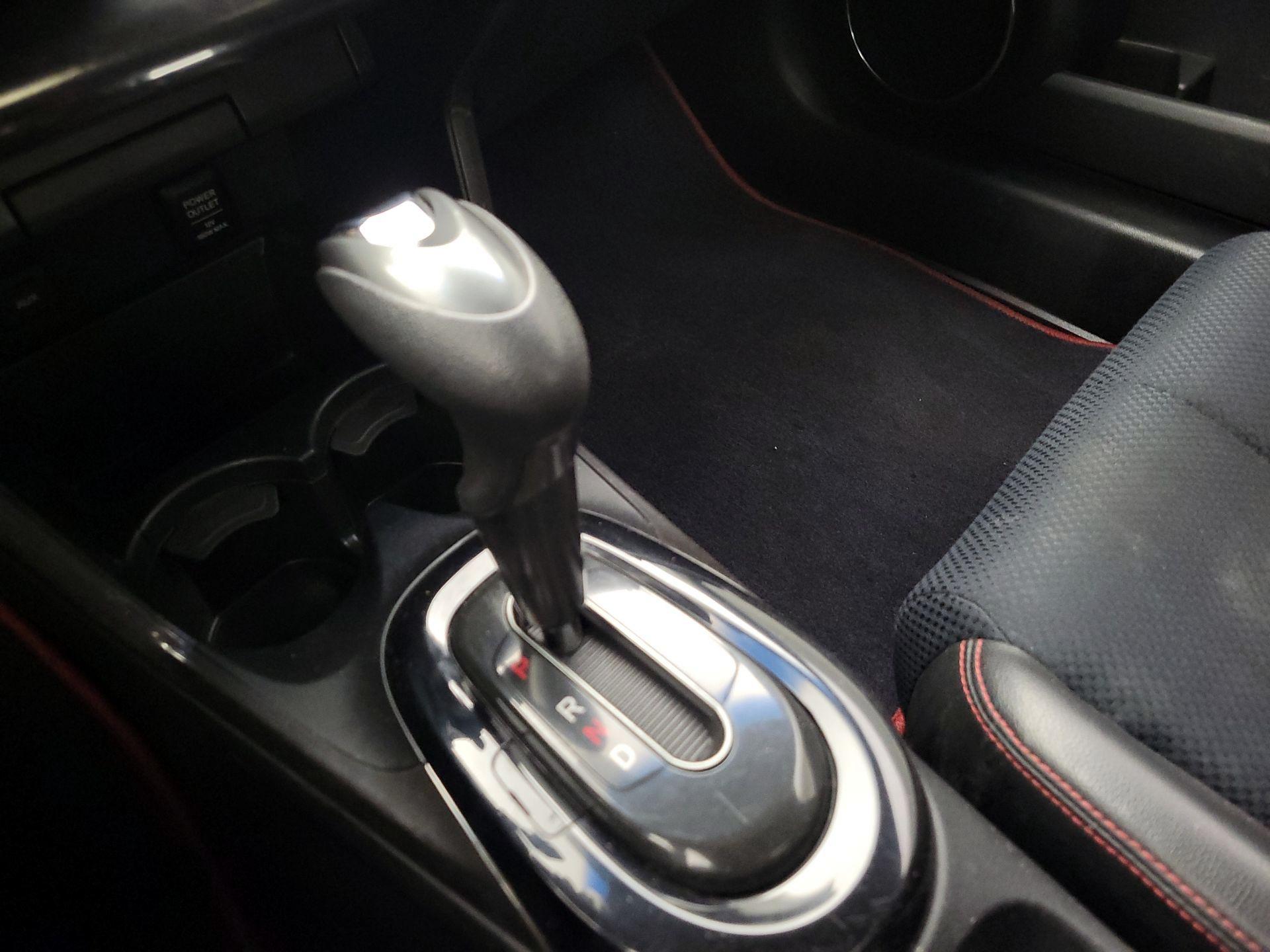 Thumbnail: 2015 Honda CR-Z - 18