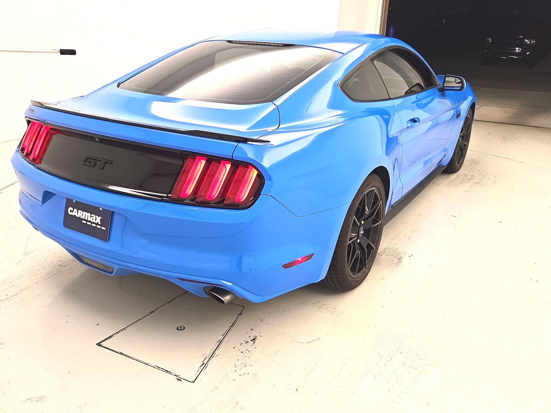 Thumbnail: 2017 Ford Mustang - 5
