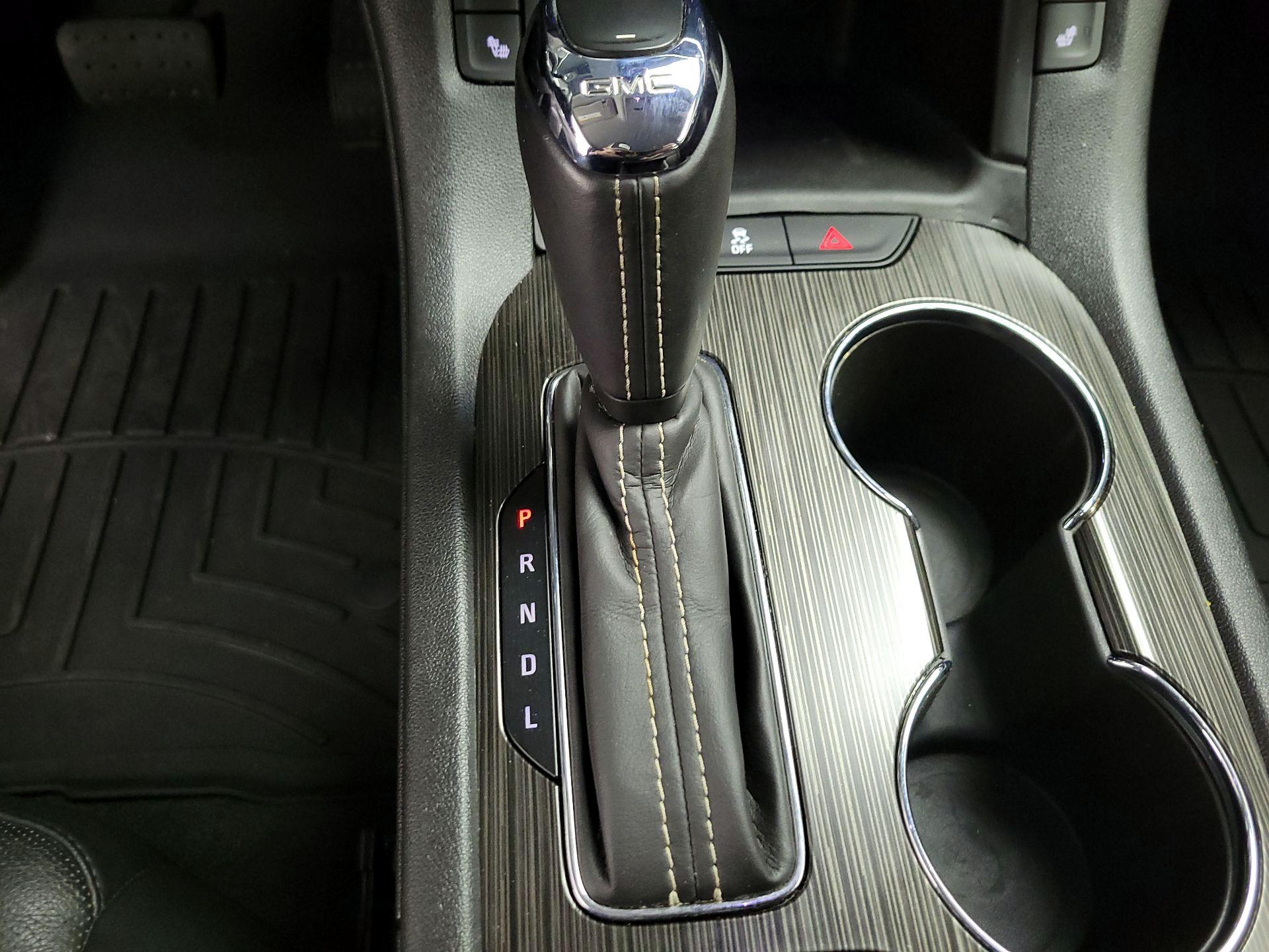Thumbnail: 2019 GMC Acadia - 15