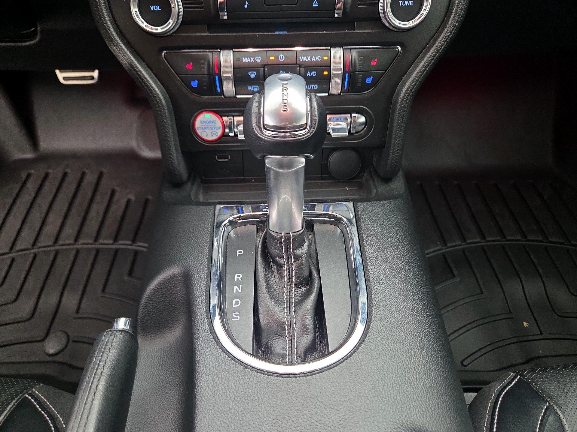 Thumbnail: 2015 Ford Mustang - 17