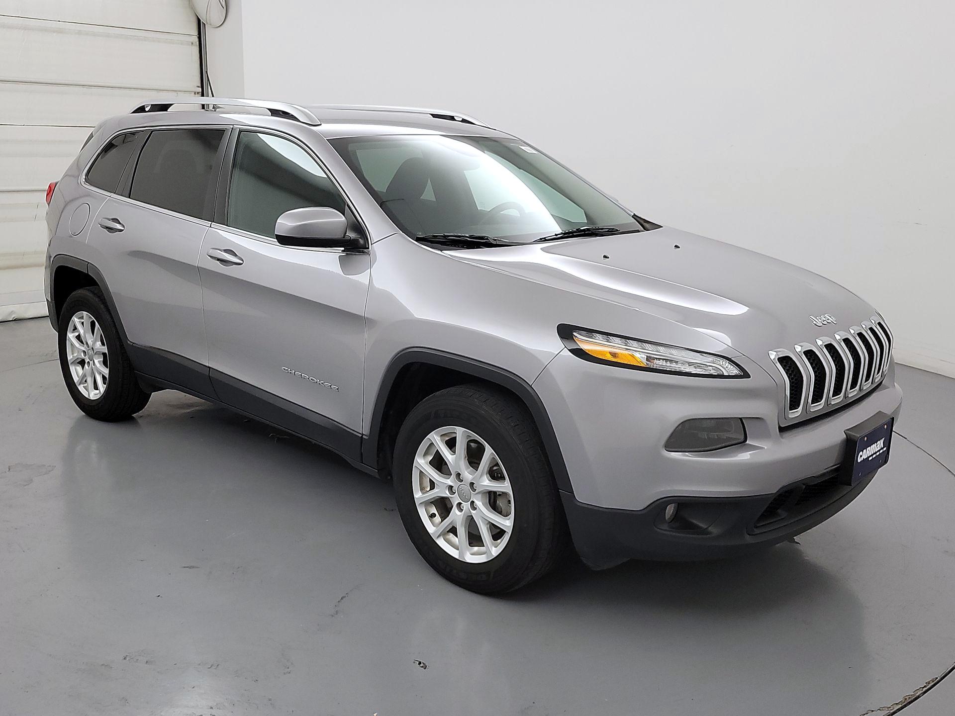 Thumbnail: 2017 Jeep Cherokee - 1
