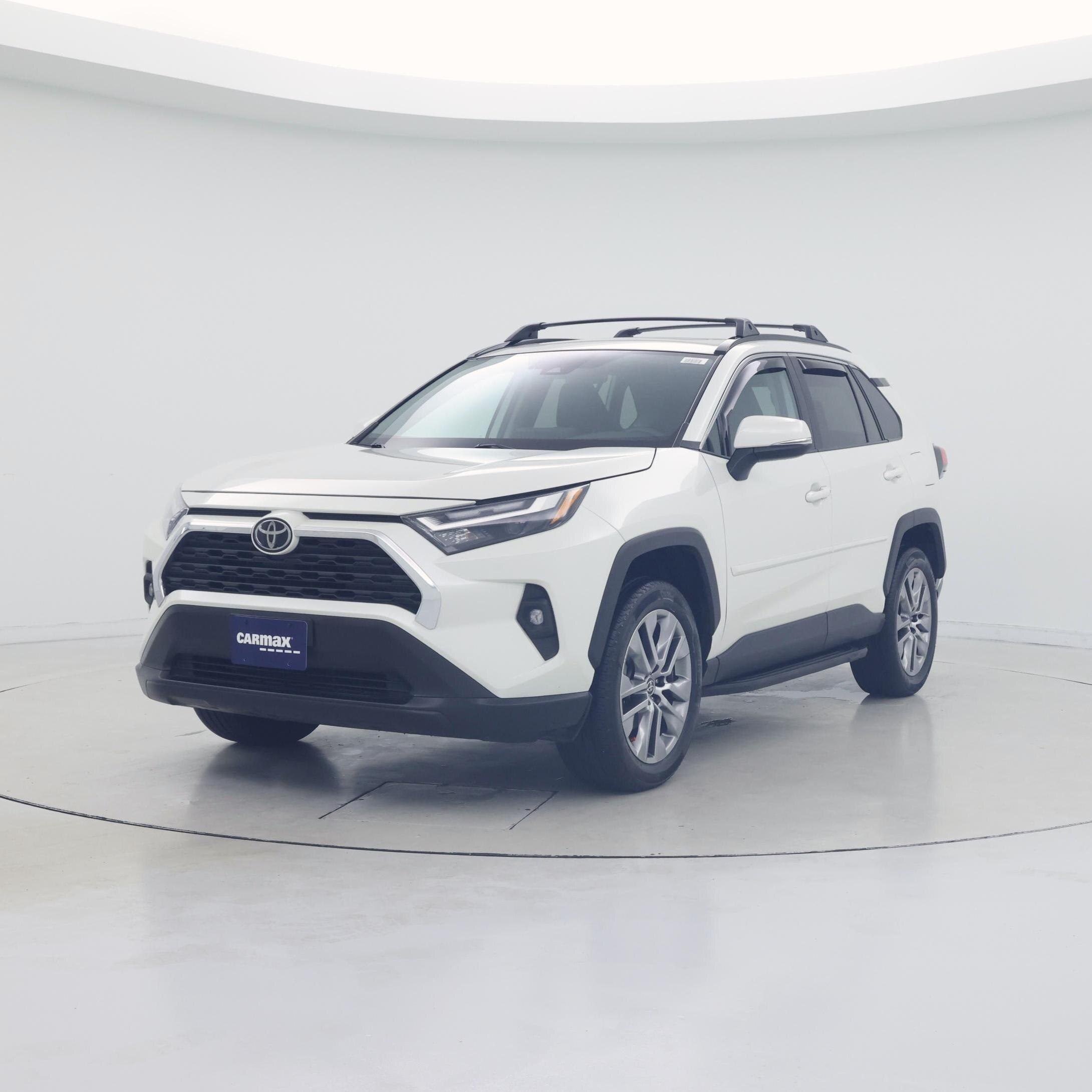 Thumbnail: 2022 Toyota RAV4 - 4