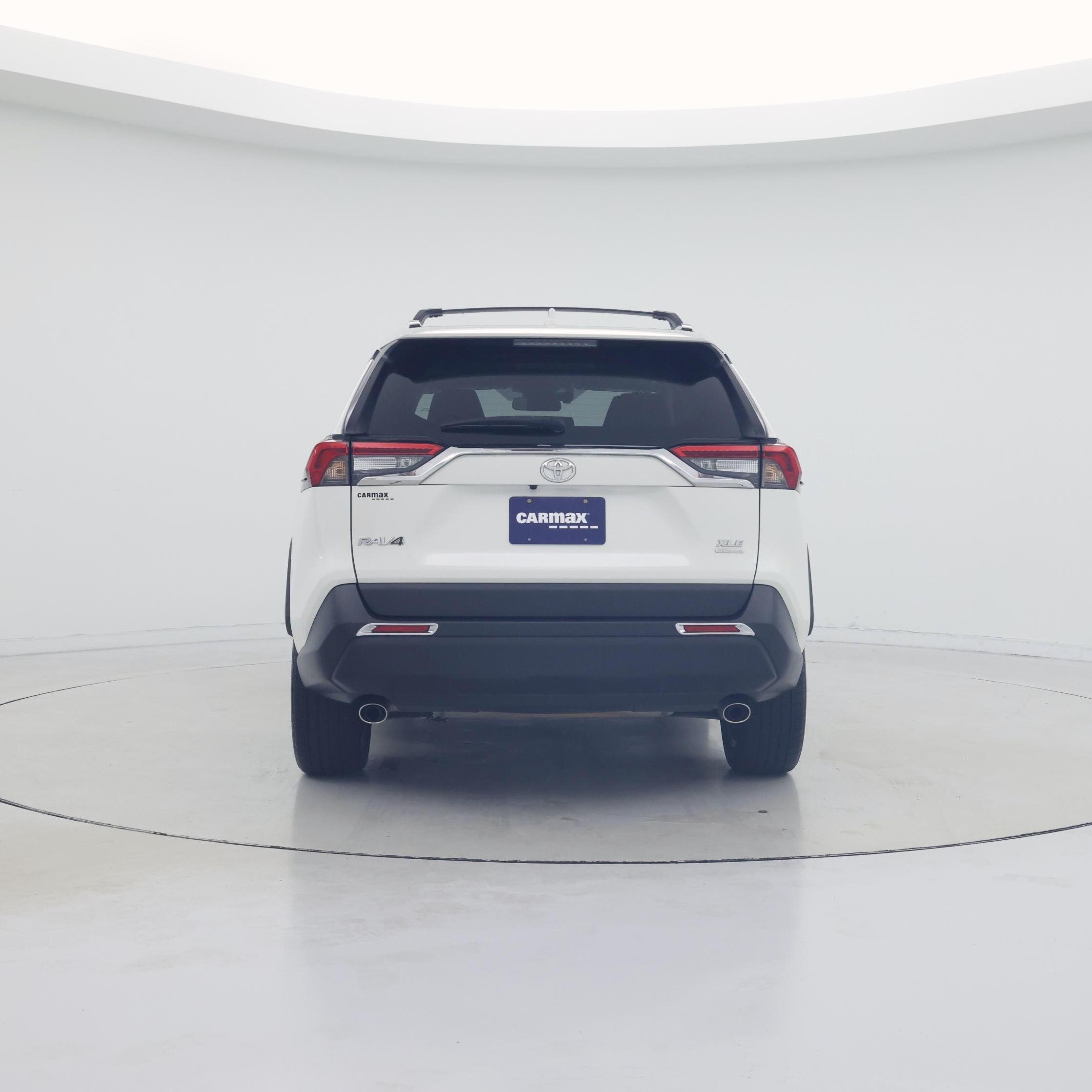 Thumbnail: 2022 Toyota RAV4 - 6