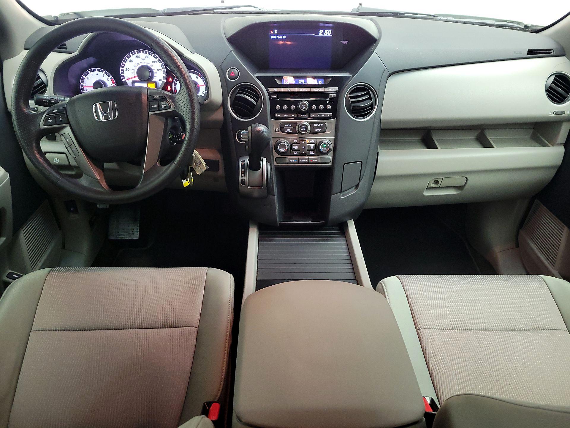 Thumbnail: 2015 Honda Pilot - 9