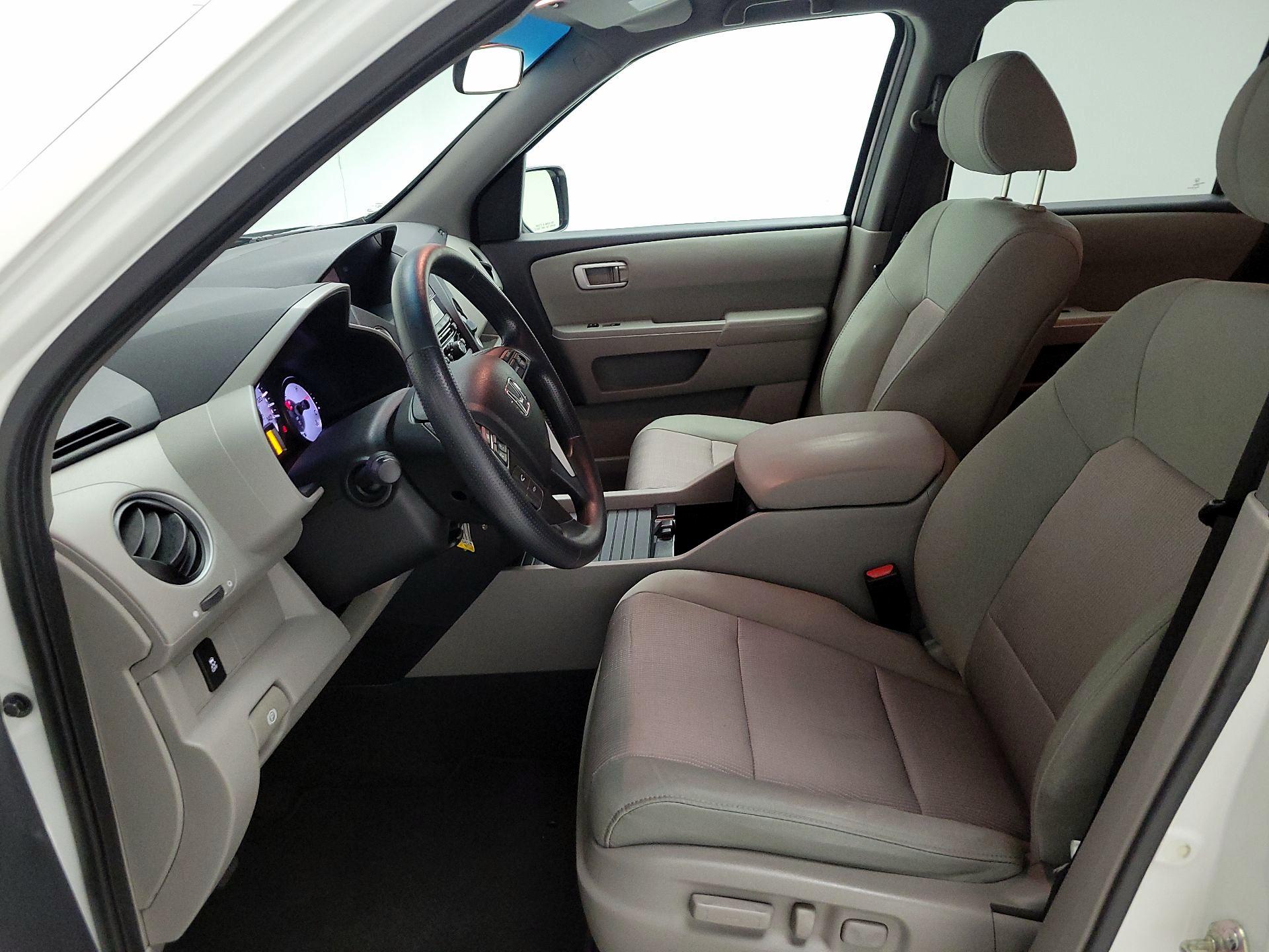 Thumbnail: 2015 Honda Pilot - 11